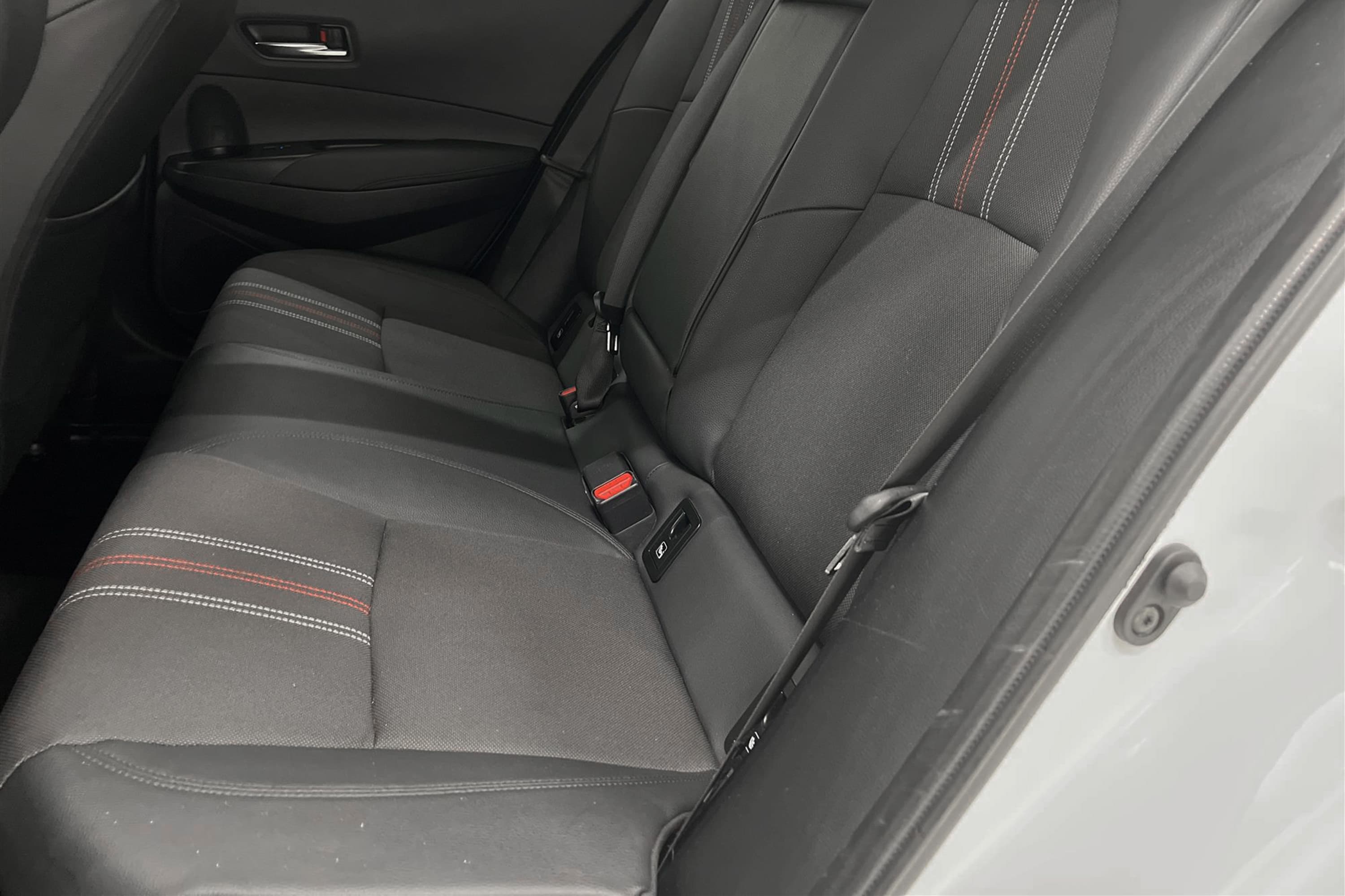 Toyota Corolla Hybrid 184hk GR Sport M&K-Värm Navi 0,4L/mil