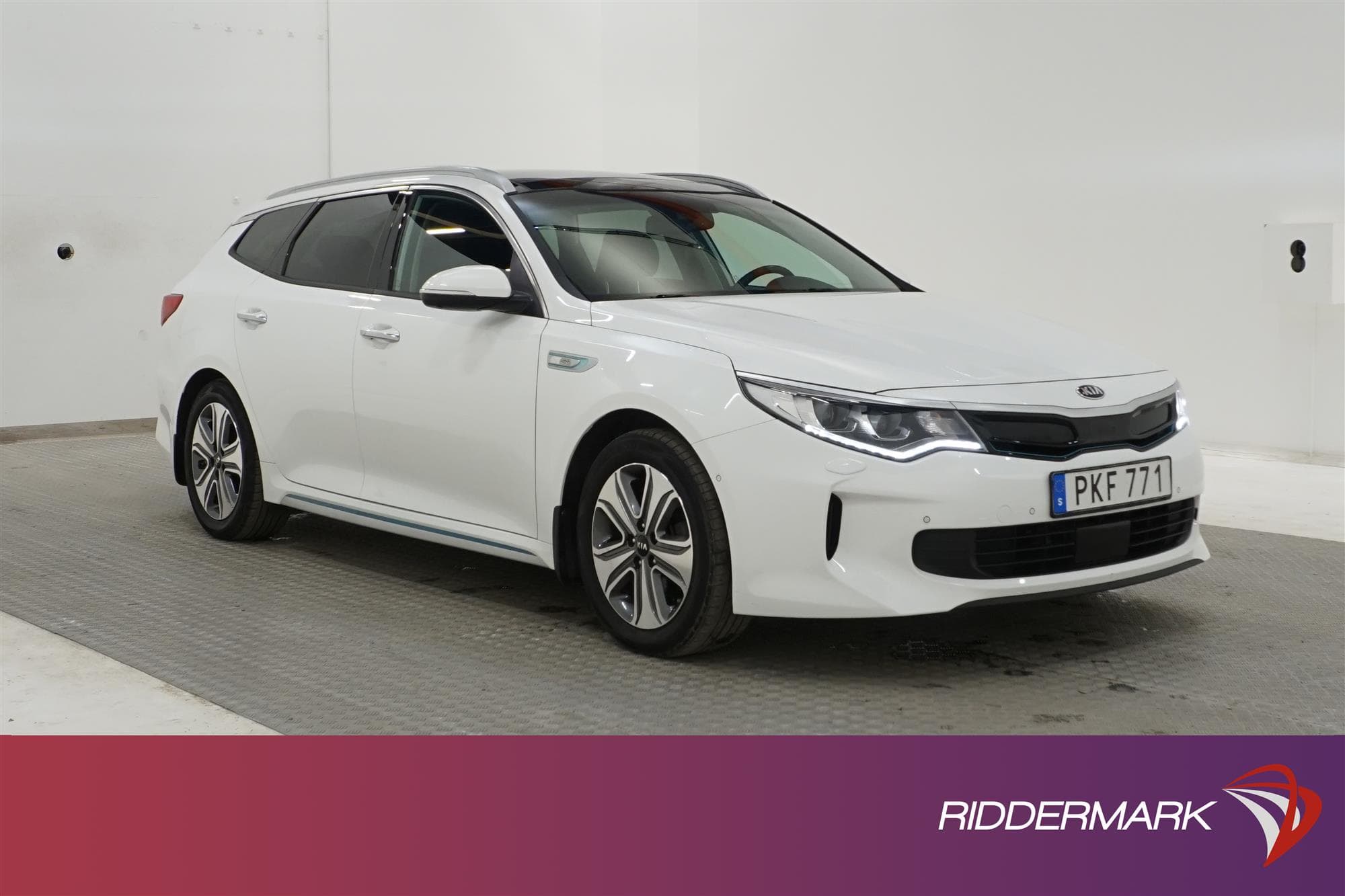 Kia Optima SW Plug-in 205hk