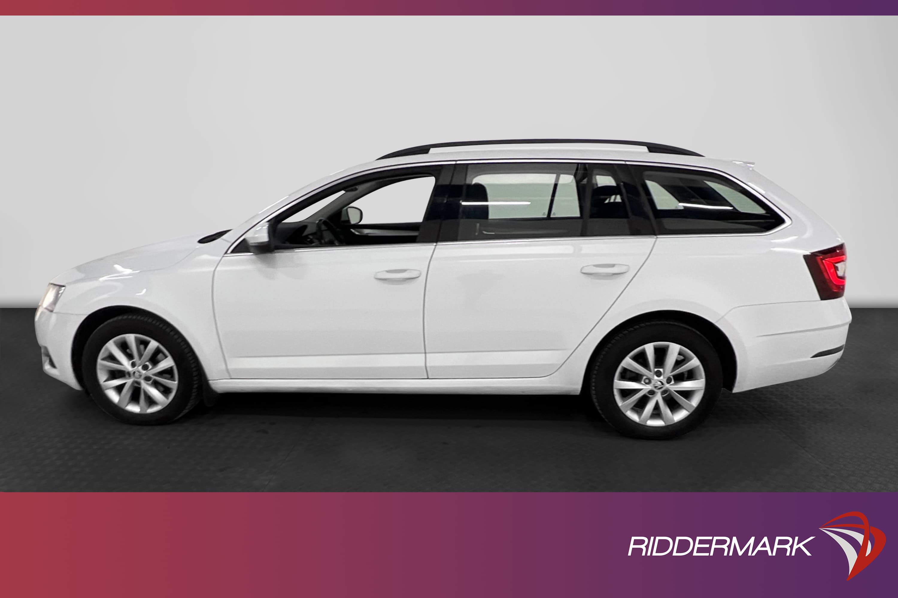 Skoda Octavia Kombi 2.0 4x4 150hk Värm Carplay Kamera Drag