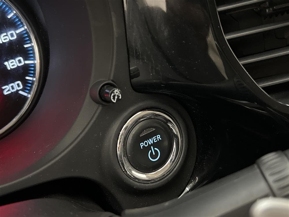 Mitsubishi Outlander PHEV 4WD Business Navi 2-brukareinteriör