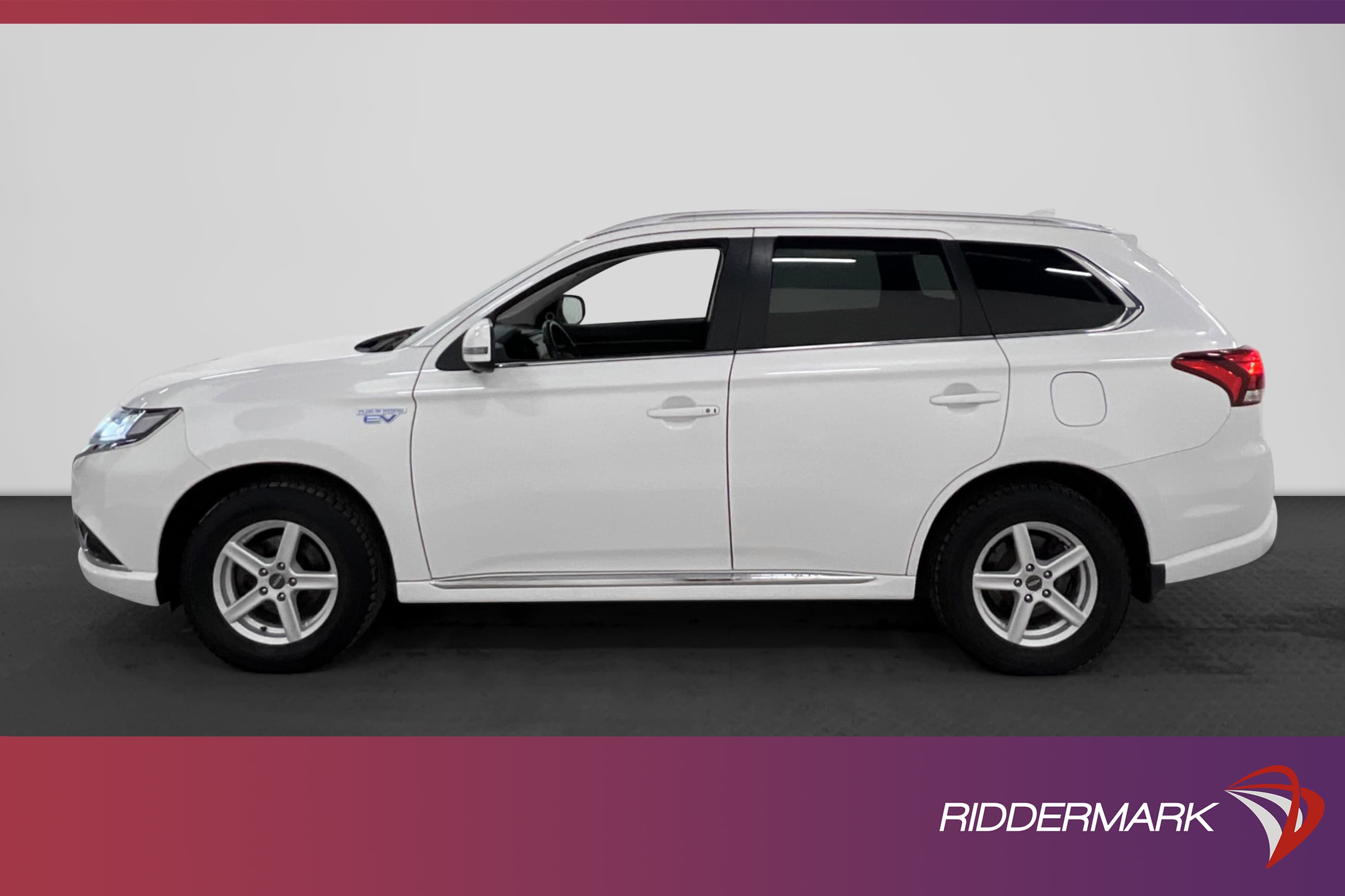 Mitsubishi Outlander 2.0 Plug-in 4WD