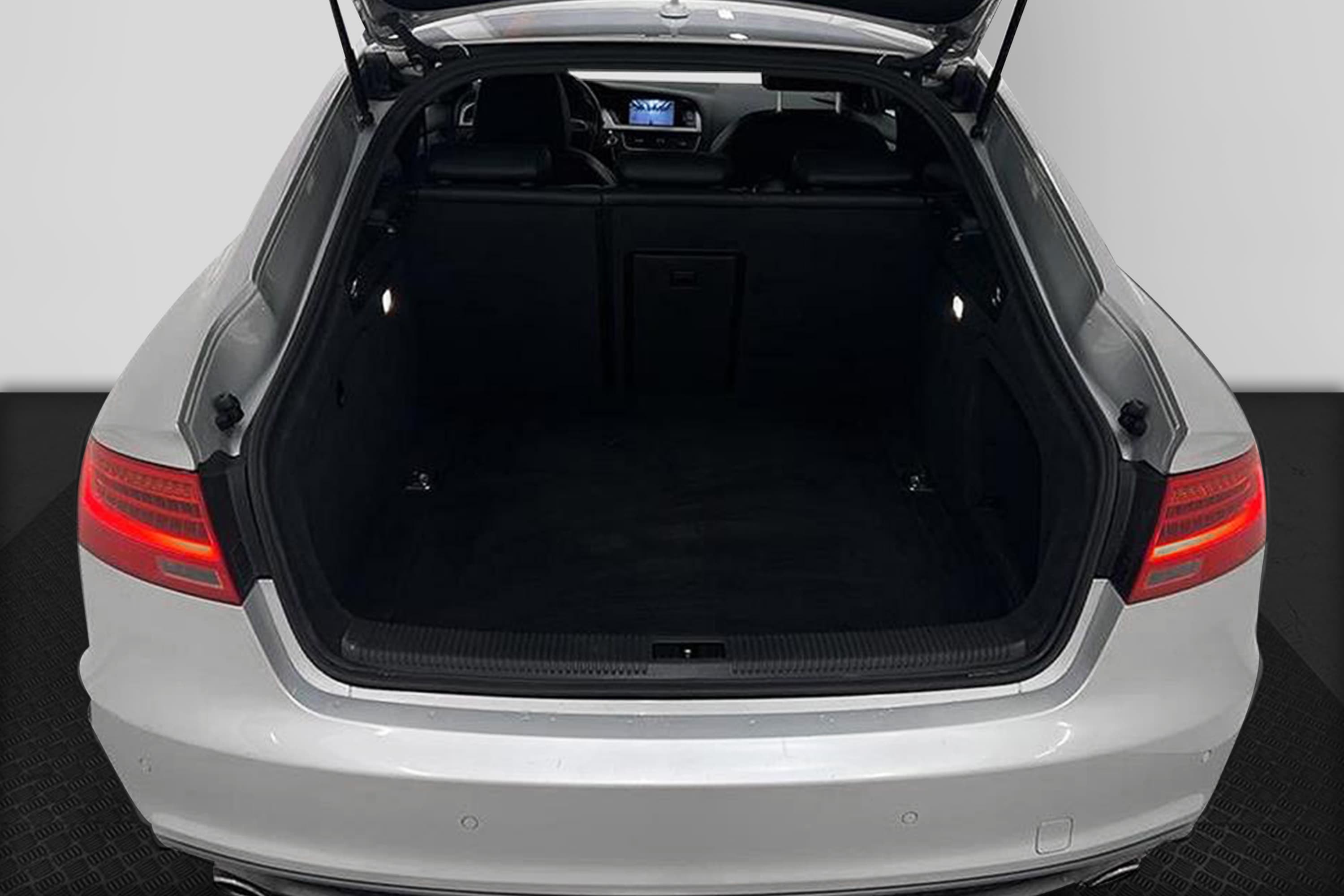 Audi A5 3.0 TDI Q 245hk S-Line B&O Navi B-Kam Svart optikinteriör