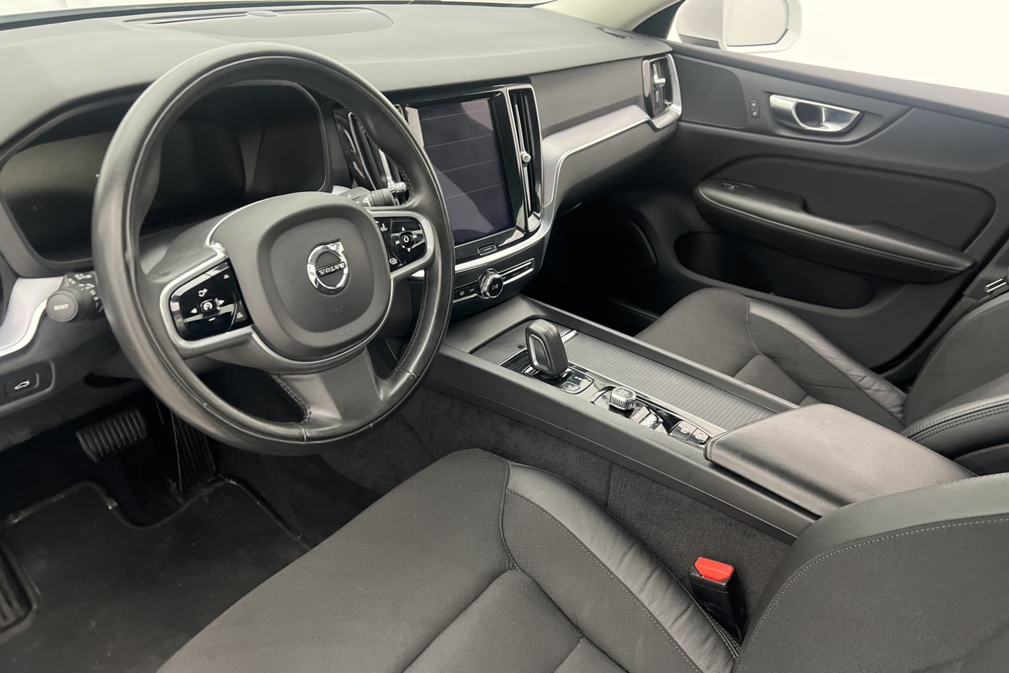 Volvo S60 B4 197hk Advanced Kamera Värmare Dragkrok VOC Navi