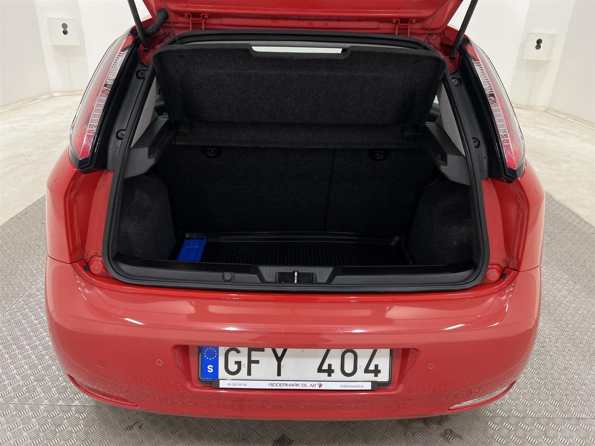 Fiat Punto 1.2 69hk Få Brukare 360kr Skatt 0,51L/mil