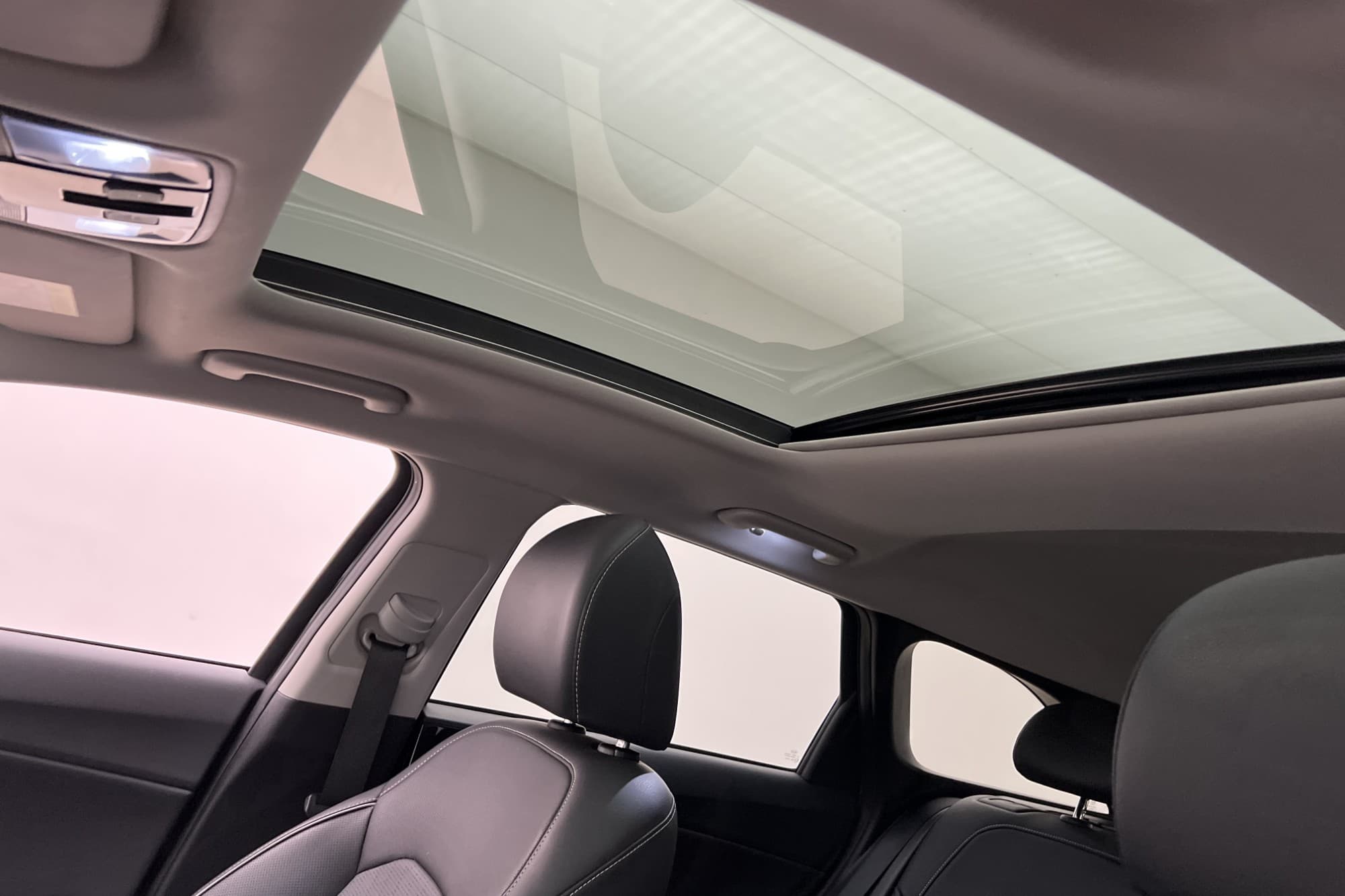Kia Ceed Sportswagon Plug-in 141hk Advance Plus 2 Pano Skinn