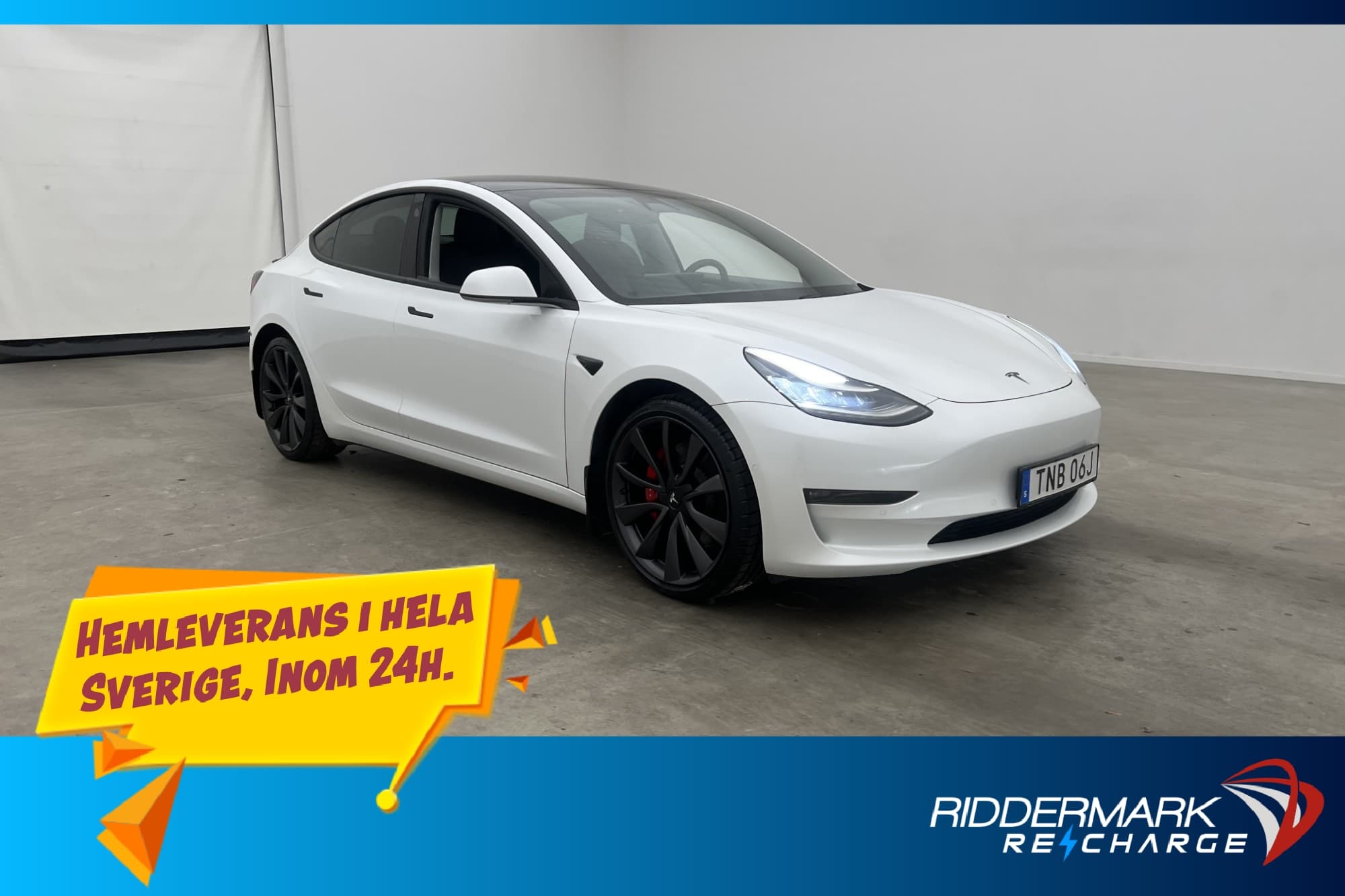 Tesla Model 3 Performance AP Pano Kamera Skinn Svensksåld