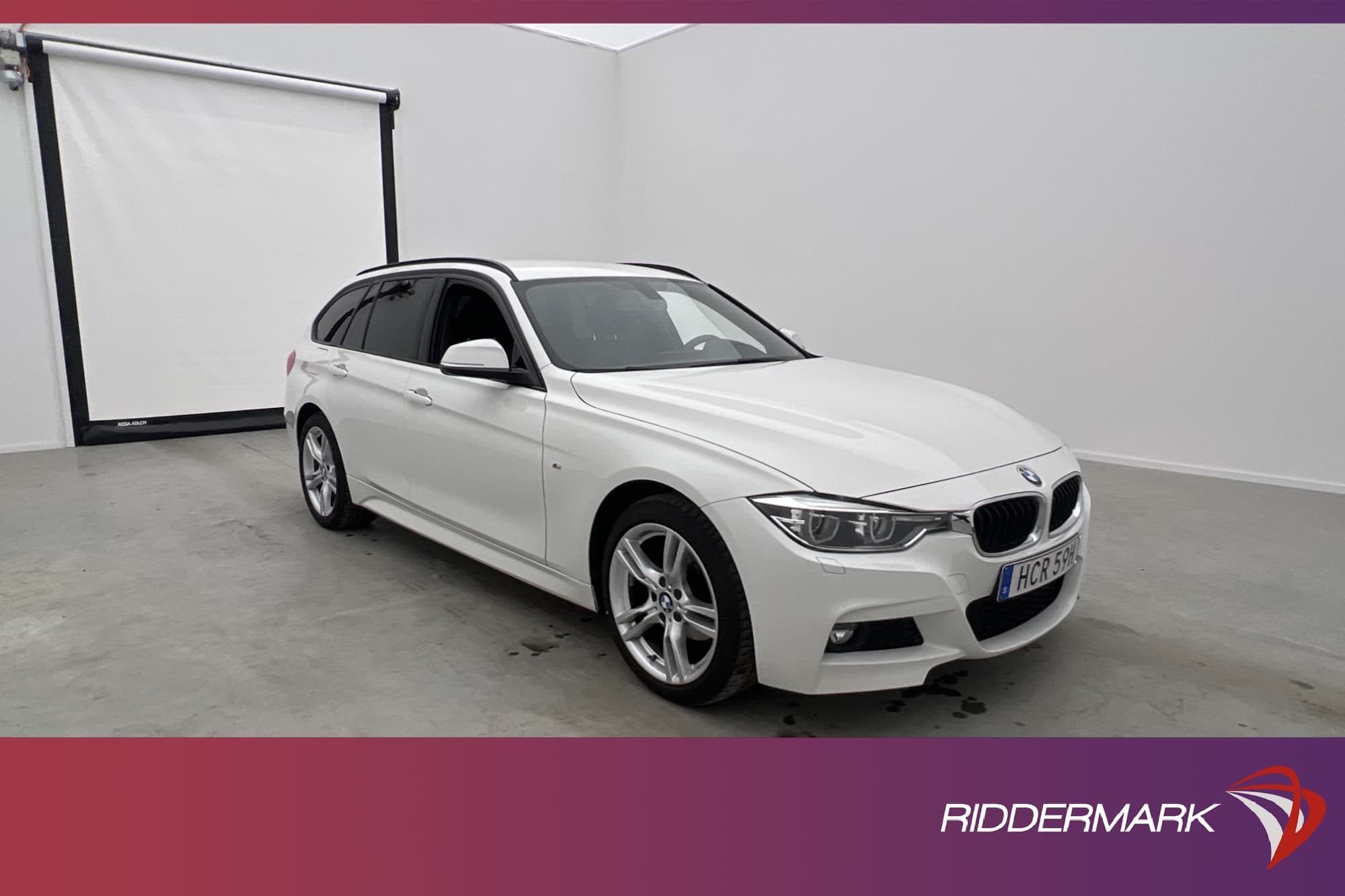BMW 320i xDrive Touring