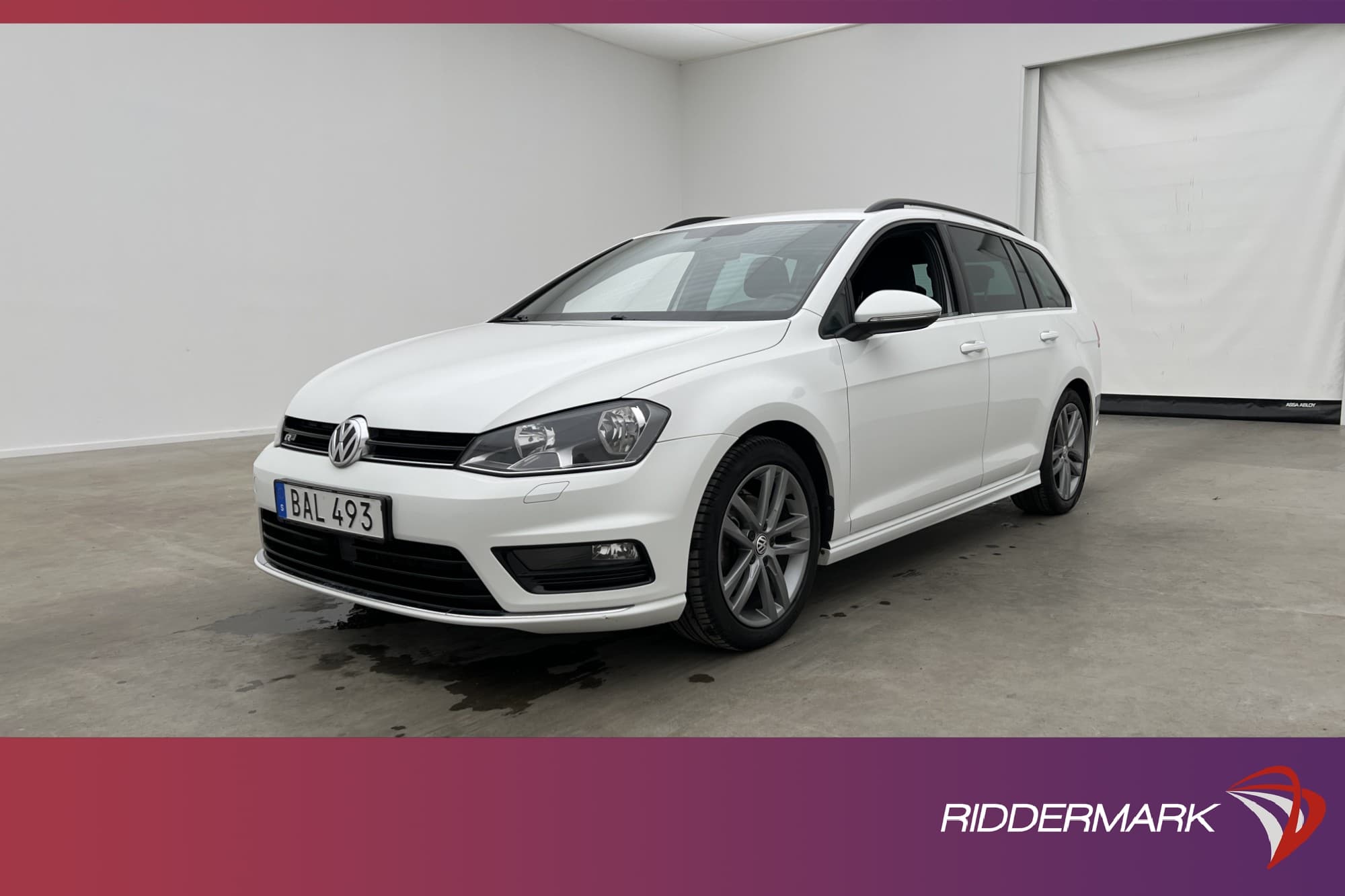 Volkswagen Golf Sportscombi 1.4 TSI 150hk R-Line Kamera Drag