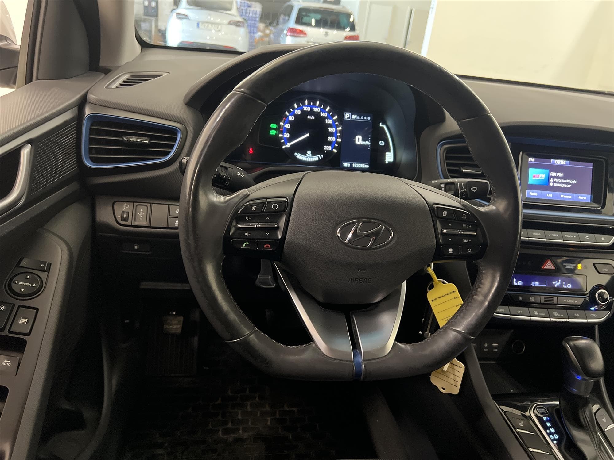 Hyundai Ioniq Hybrid 1.6 141hk B-Kamera Adaptiv 360kr Skatt