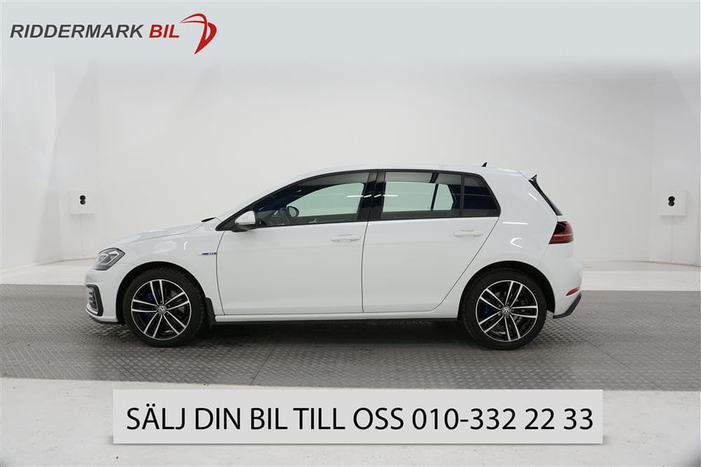 Volkswagen Golf GTE 204hk