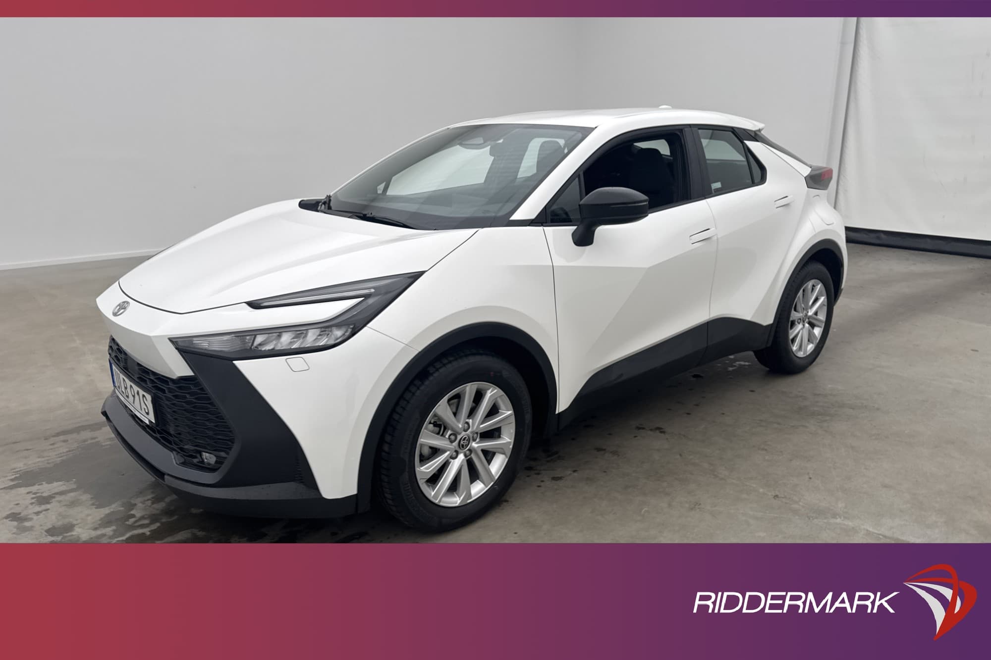 Toyota C-HR Hybrid 140hk Kamera Rattvärm Adaptiv-farthållare