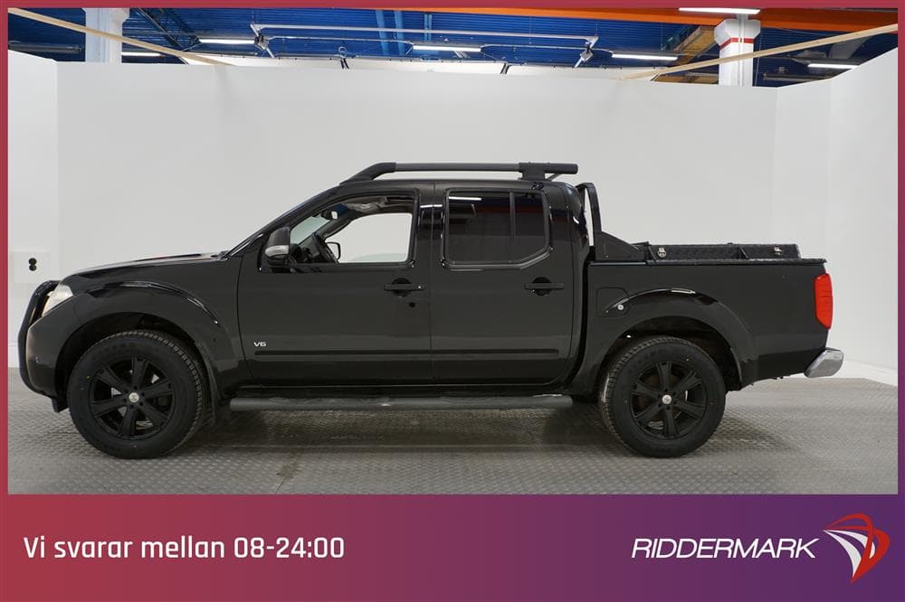 Nissan Navara 3.0 Aut V6 231hk Taklucka Navi M-Värmare Moms
