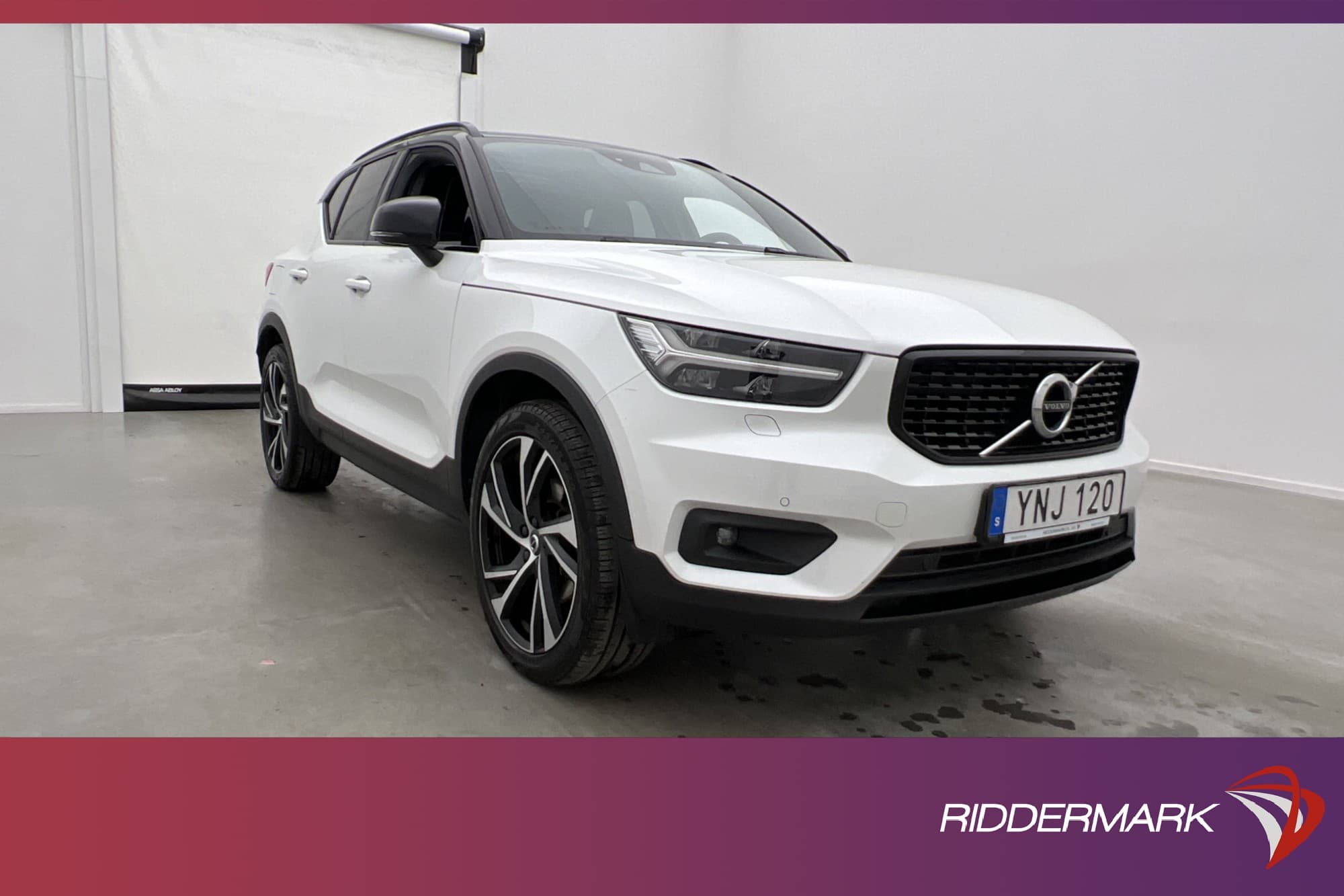 Volvo XC40 D4 190hk AWD R-Design Pano VOC Värm Kamera Drag
