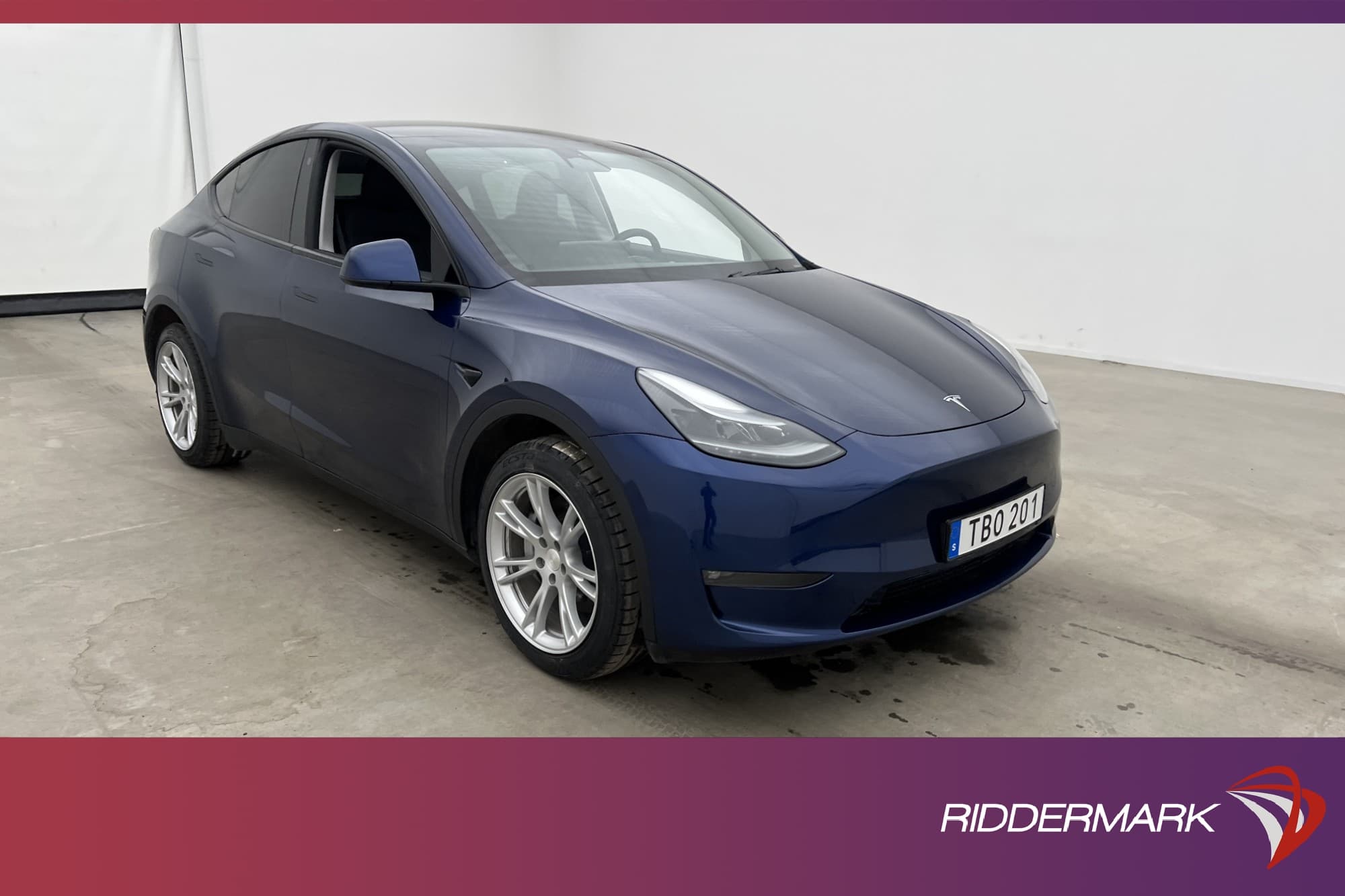 Tesla Model Y Long Range AWD