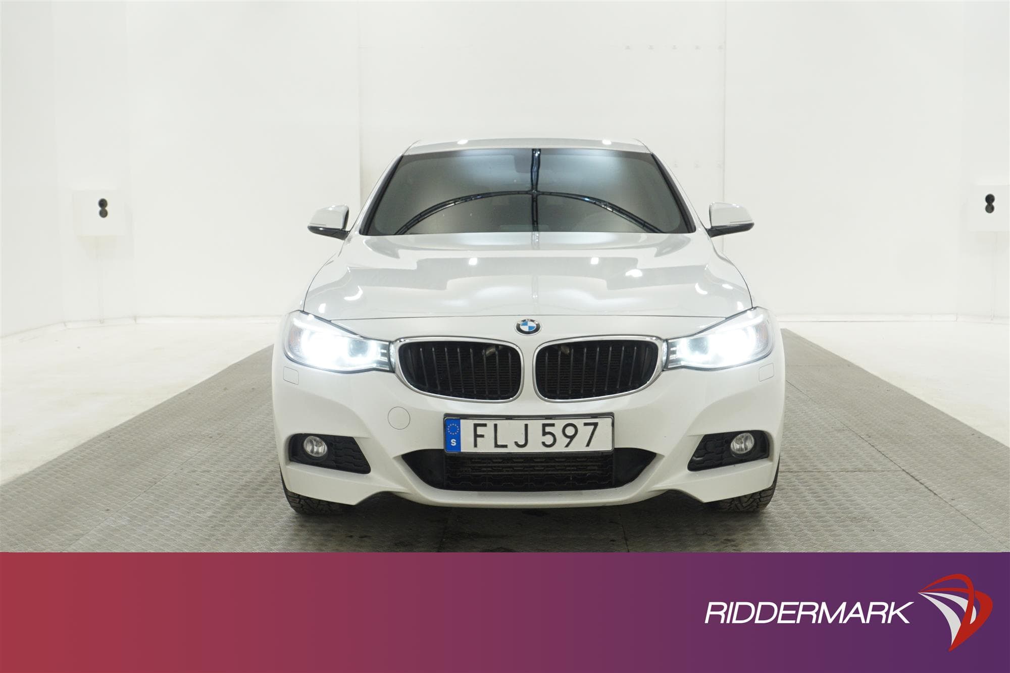 BMW 320d xDrive 184hk