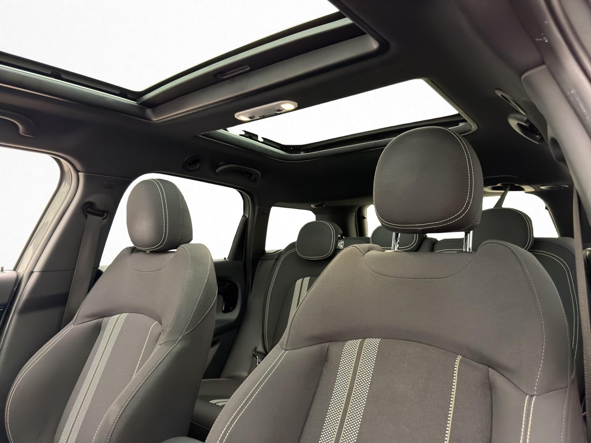 MINI Countryman Cooper SE ALL4 Pepper Pano H/K Kamera