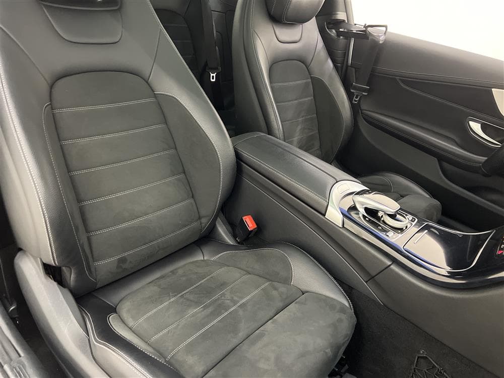 Mercedes C 300 Coupé 245hk AMG Pano B-kam Sportavg 0,63l/milinteriör