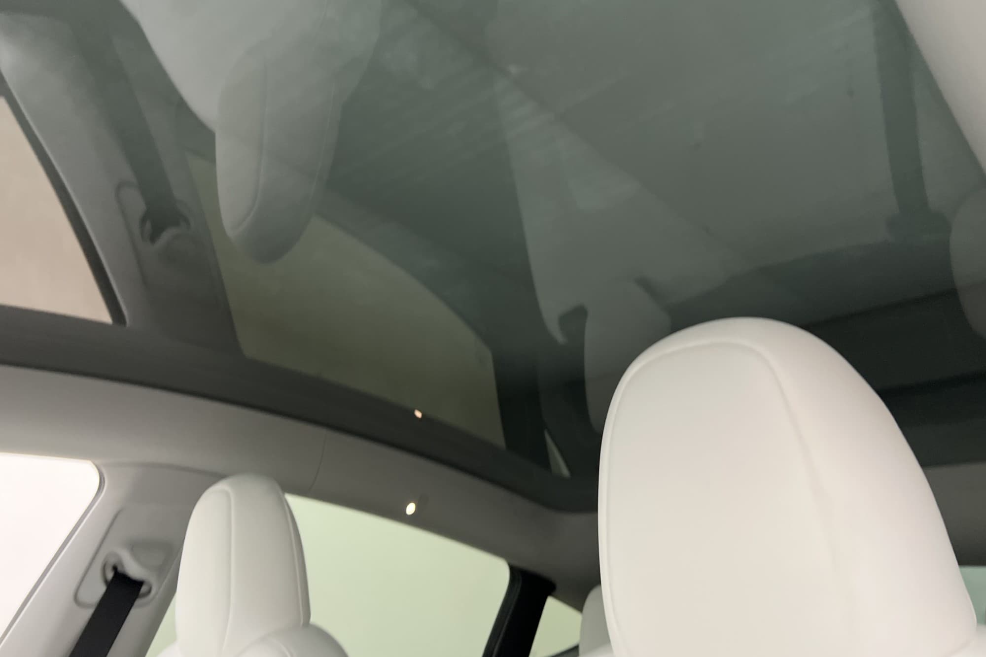 Tesla Model Y Long Range AWD Autopilot Ljus interiör Sv.Såld