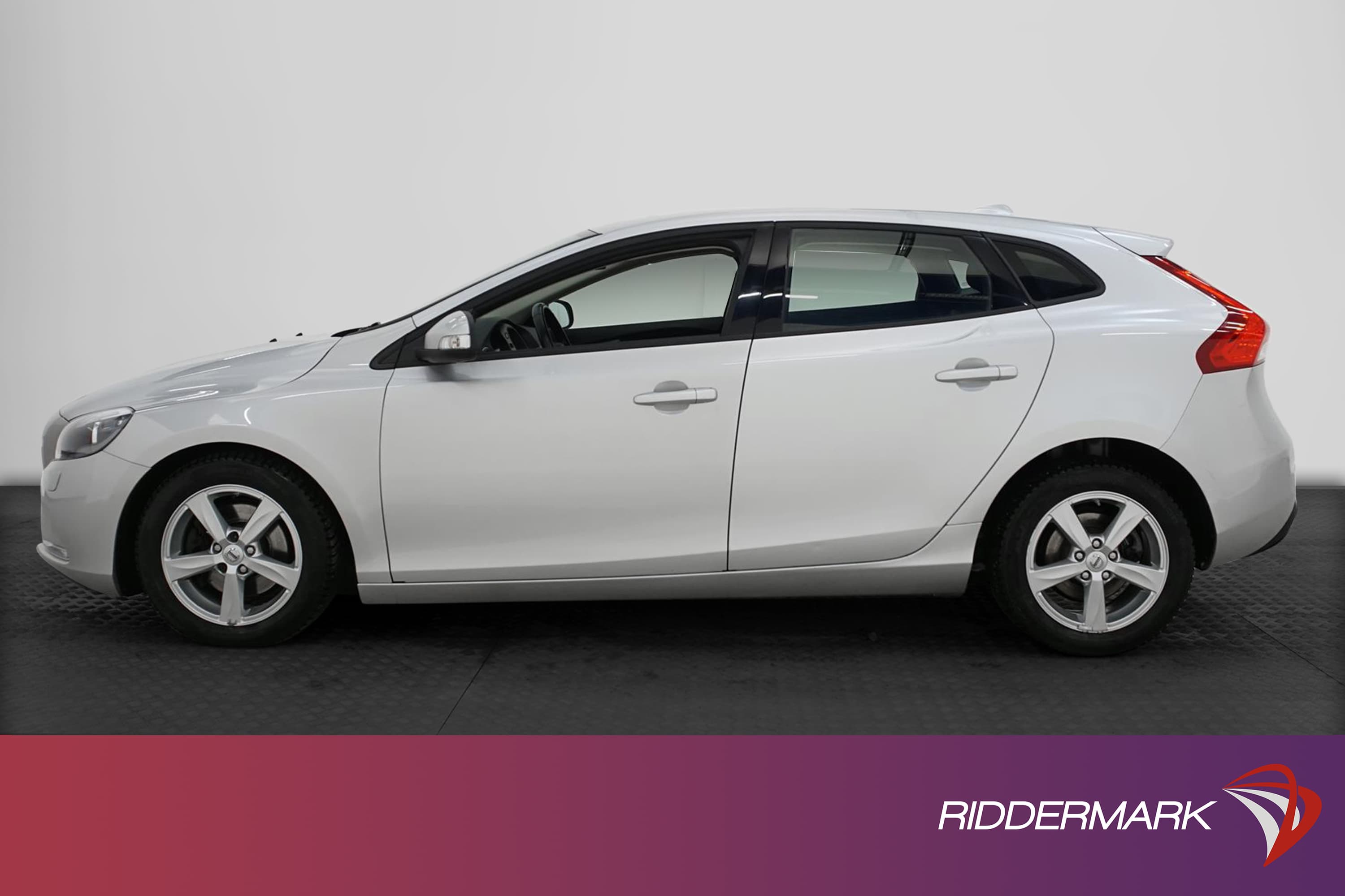 Volvo V40 D2 113hk