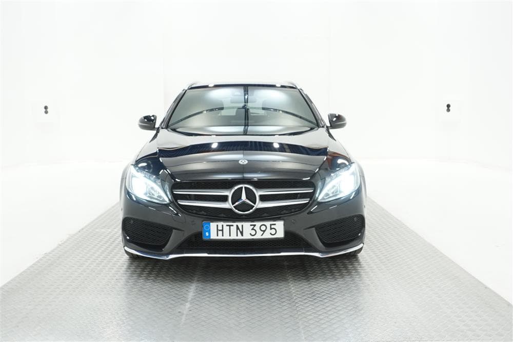 Mercedes-Benz C 220 170hk AMG