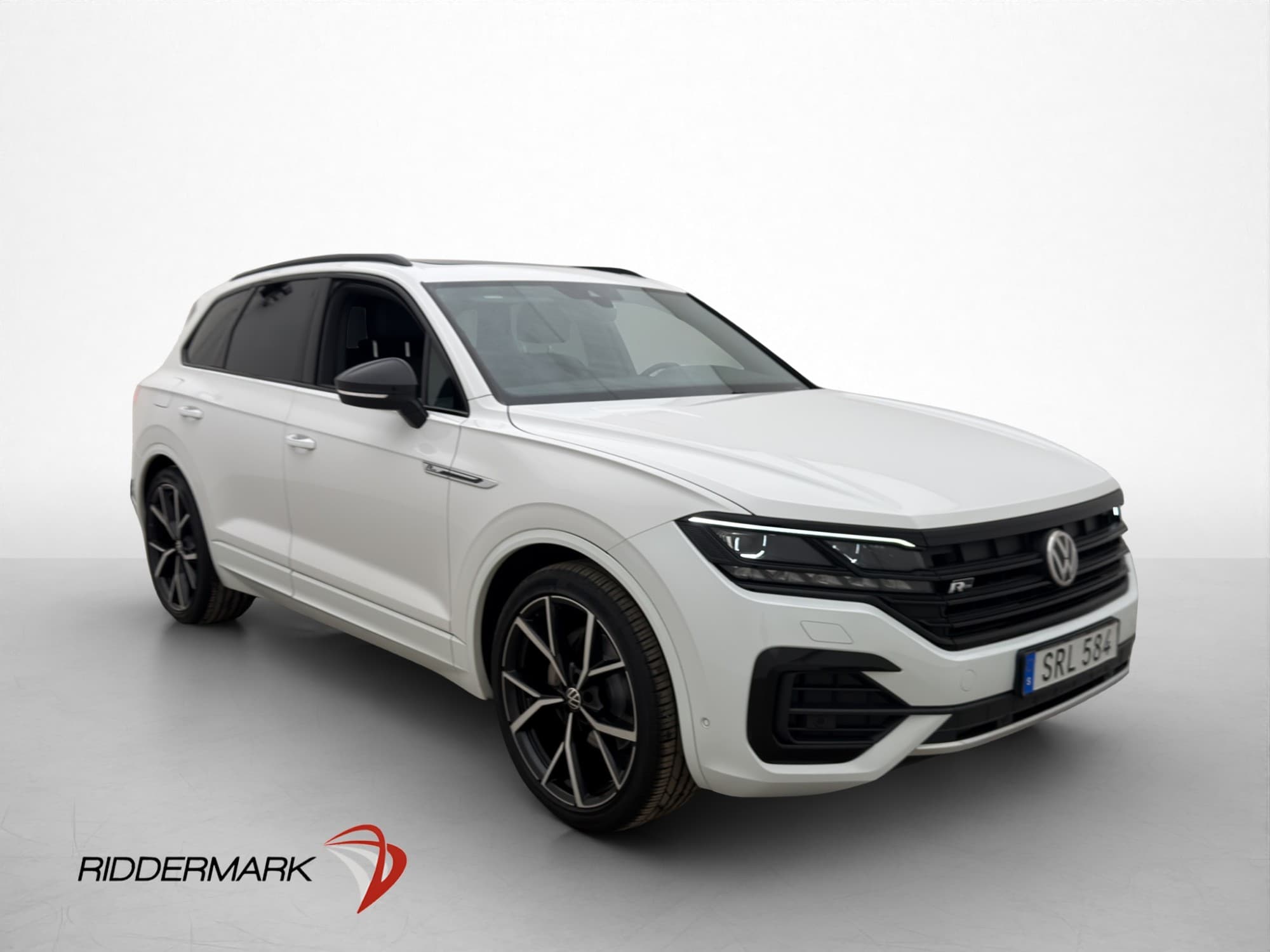Volkswagen Touareg 3.0 V6 4M R-Line Cockpit Värm Pano Kamera