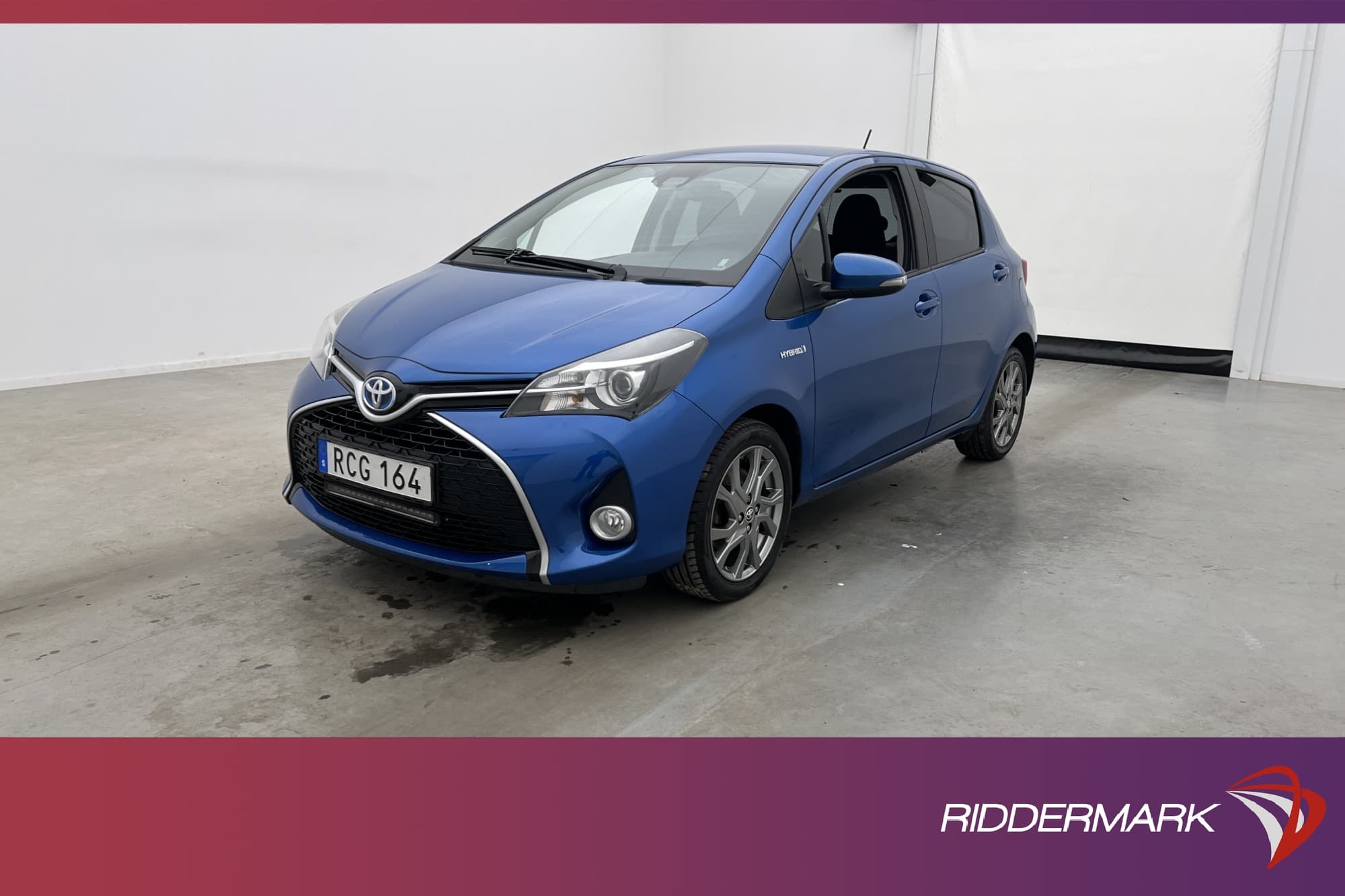 Toyota Yaris Hybrid 101hk
