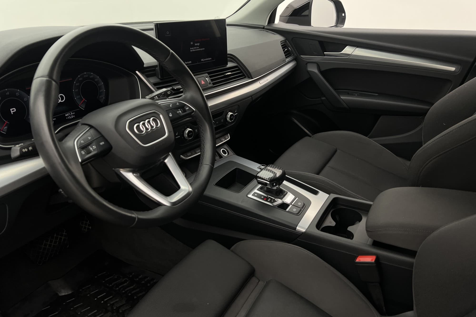 Audi Q5 45 TFSI Quattro 265hk Cockpit P-Värmare Kamera Drag