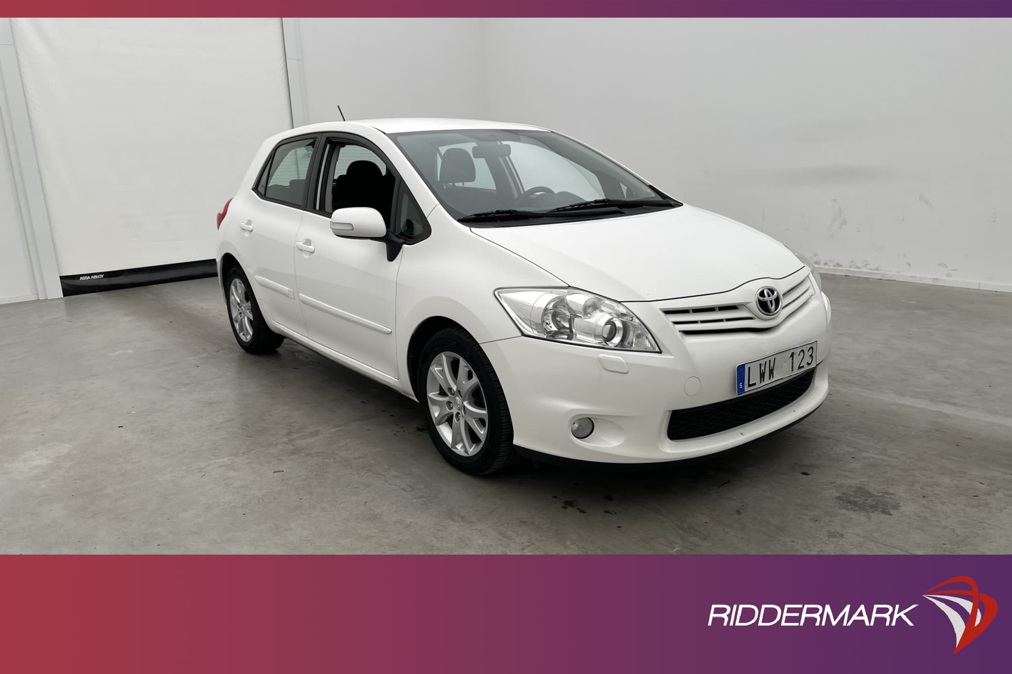 Toyota Auris 1.6 132hk
