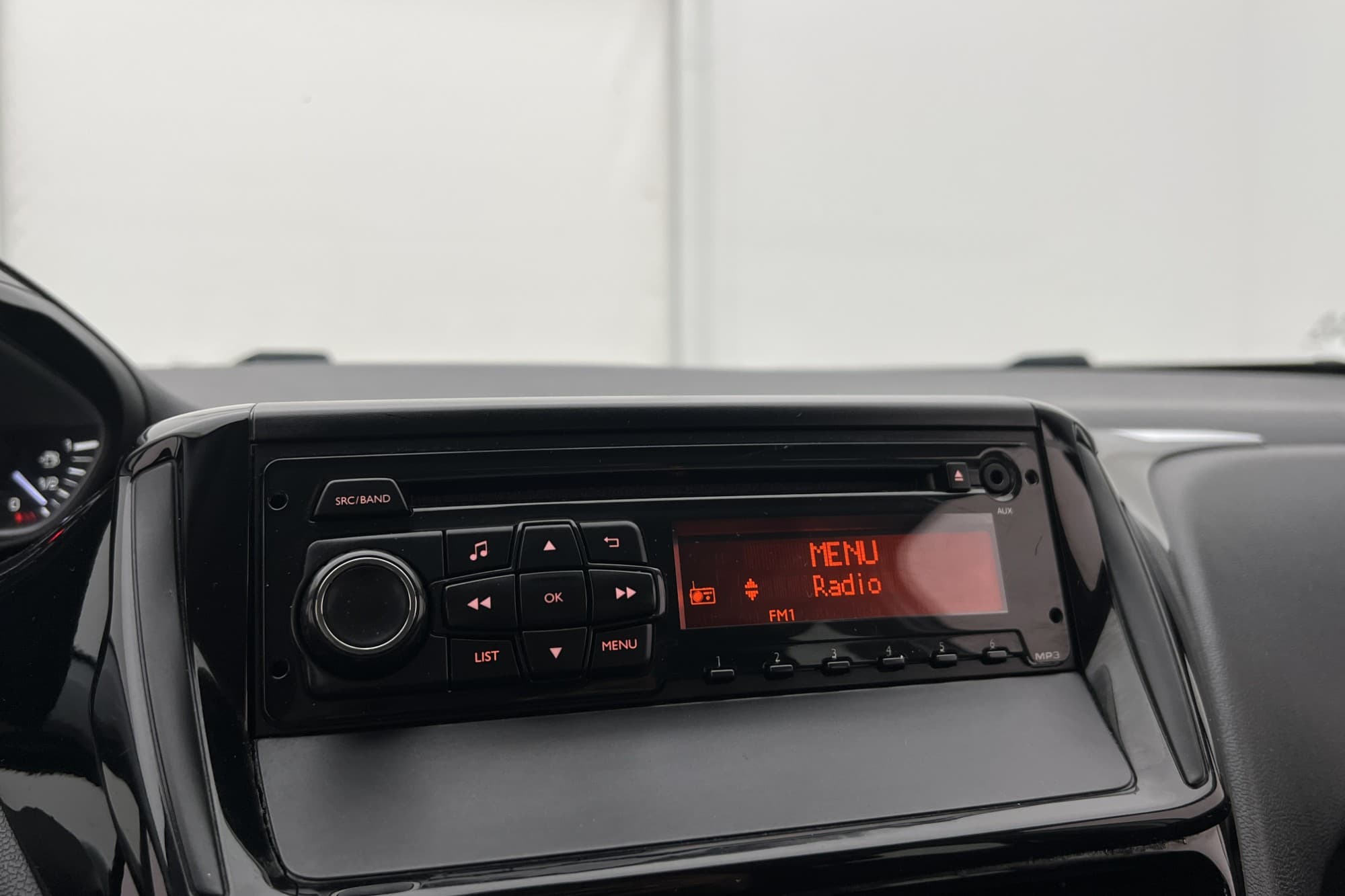 Peugeot 208 1.0 PureTech Sensorer A/C Farthållare Låg skatt