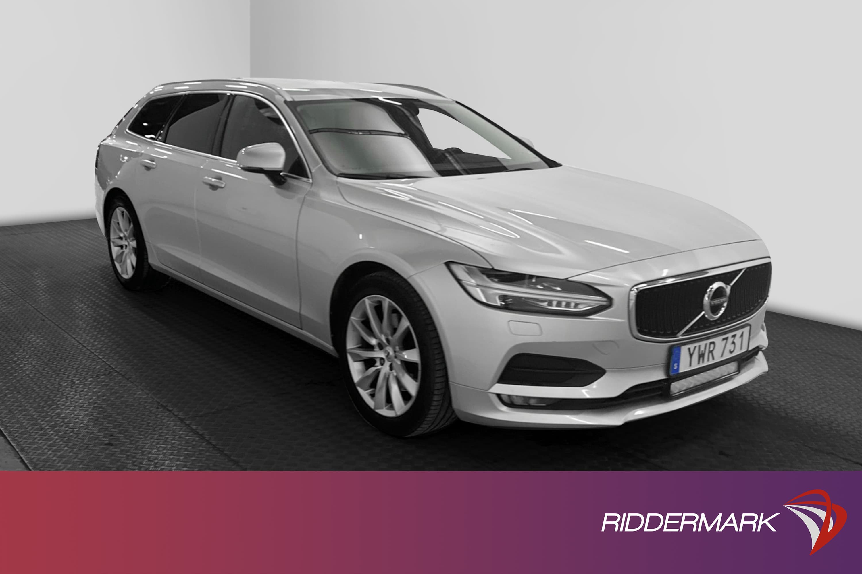 Volvo V90 T5 254hk