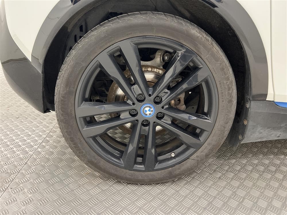 BMW i3s 94Ah 184hk Comfort Advanced Navi Snabbladdninginteriör
