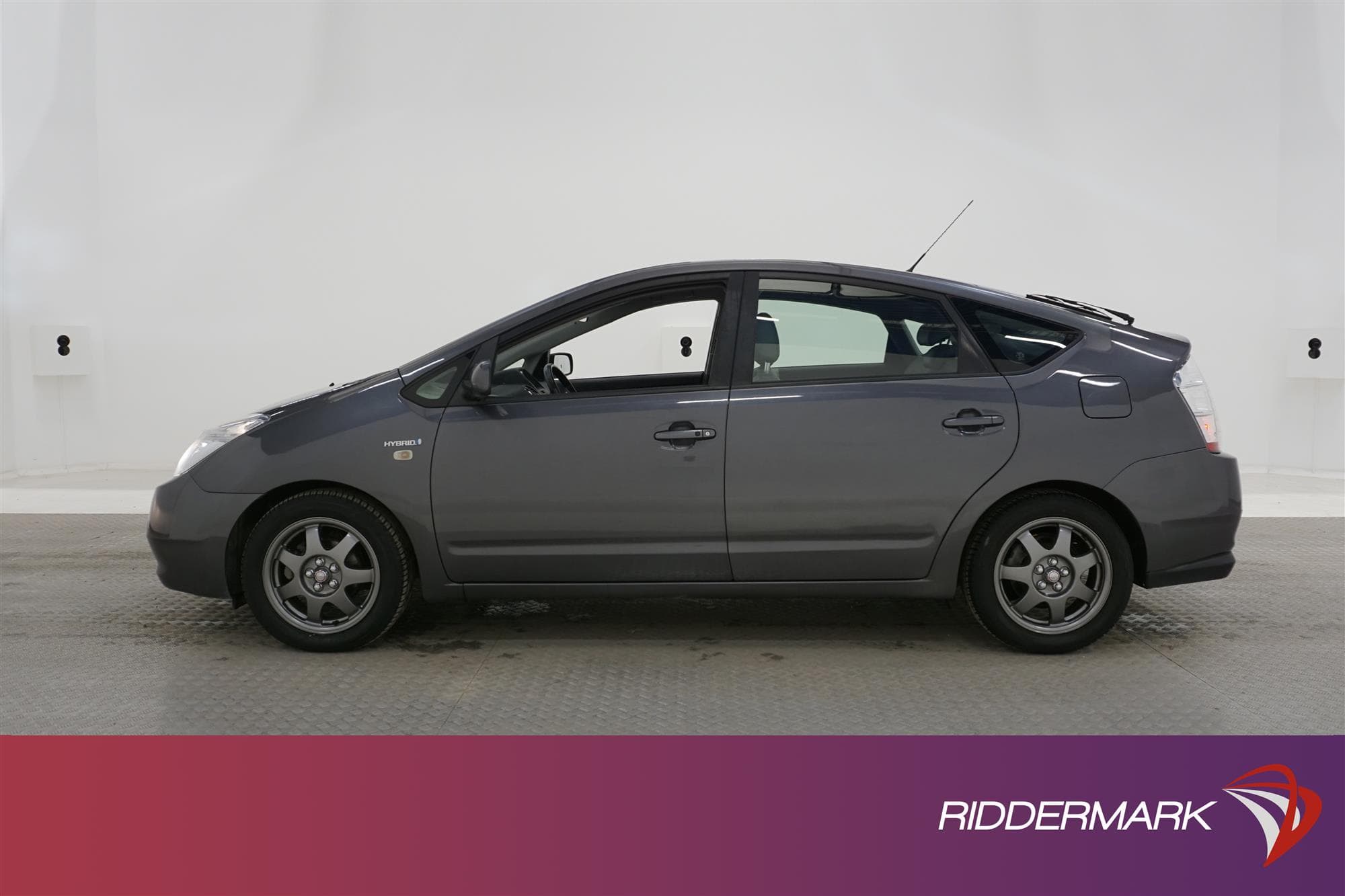 Toyota Prius 1.5 Hybrid 112hk