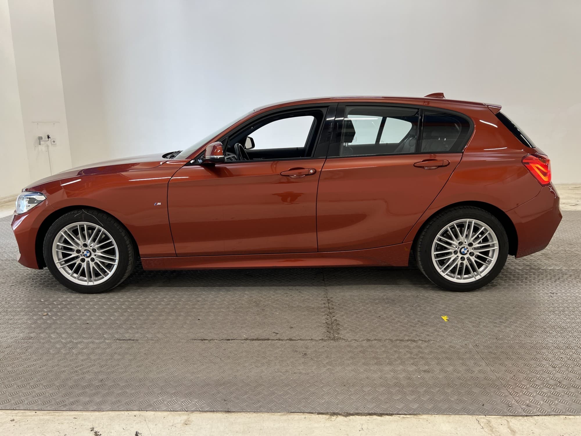 BMW 120i 184hk