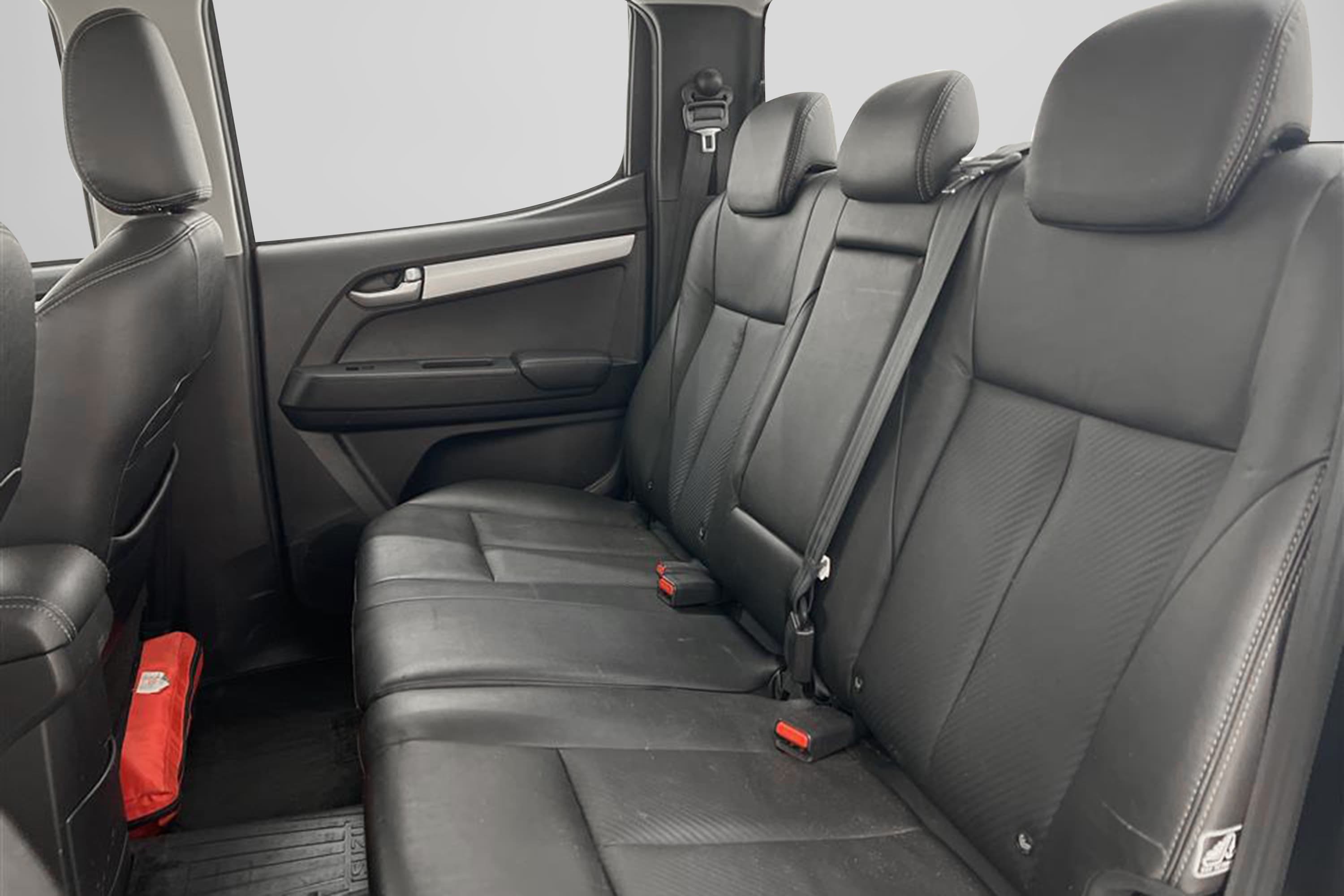 Isuzu D-MAX 1.9 DDI 4WD Automat Kamera Dragkrok Moms interiör