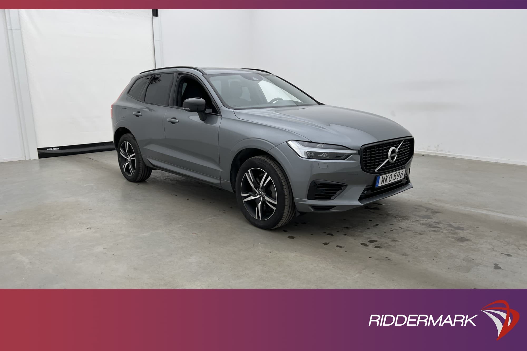 Volvo XC60 T6 AWD R-Design Pano VOC Värmare H/K Drag MOMS