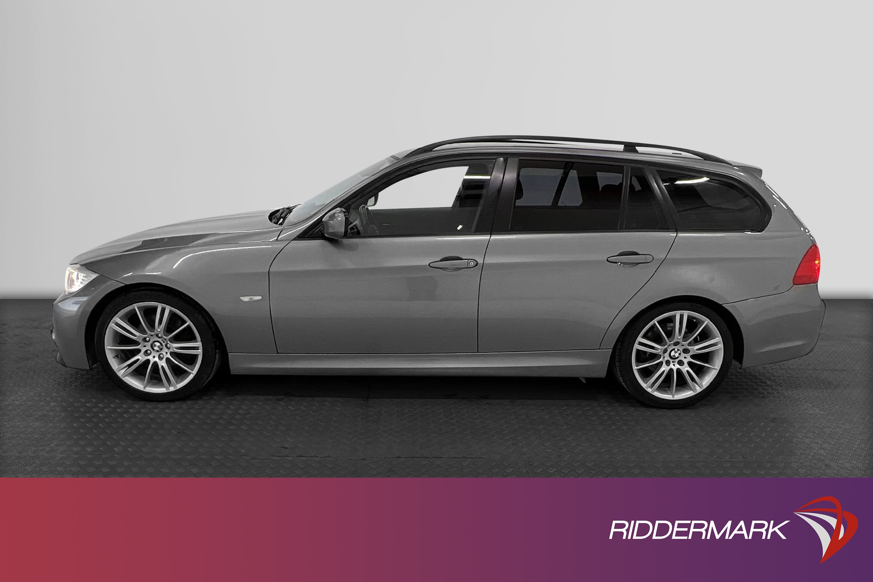 BMW 325i 218hk