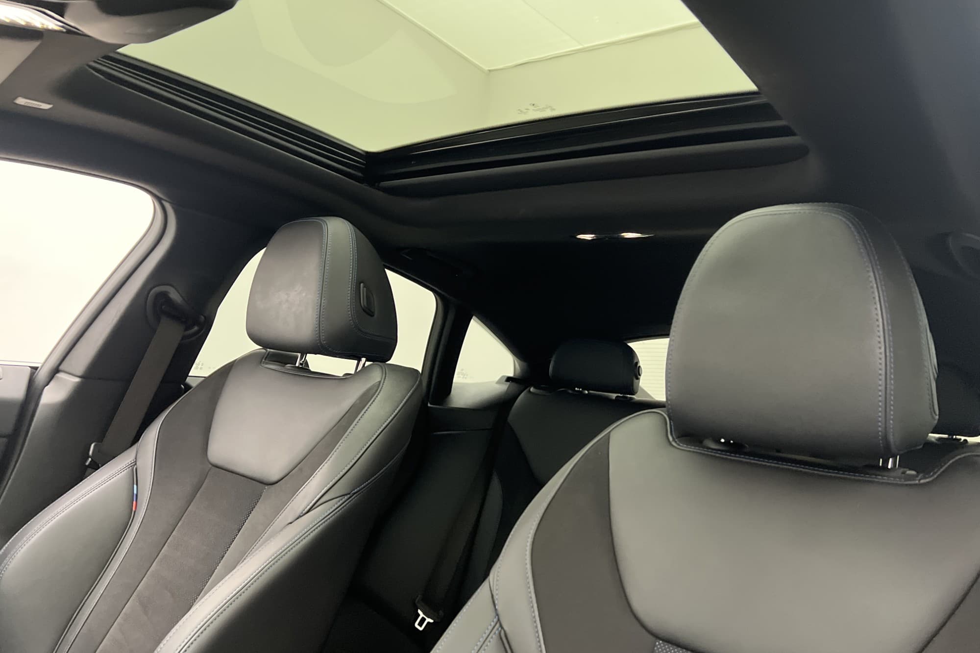 BMW i4 eDrive40 340hk M Sport Taklucka Kamera CarPlay