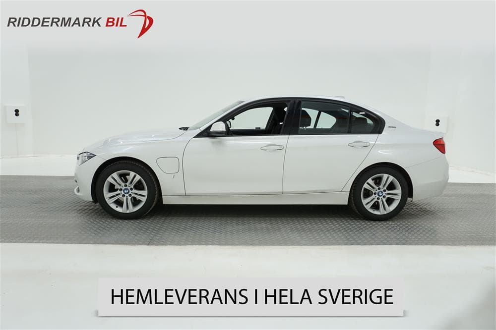 BMW 330e Sedan 252hk