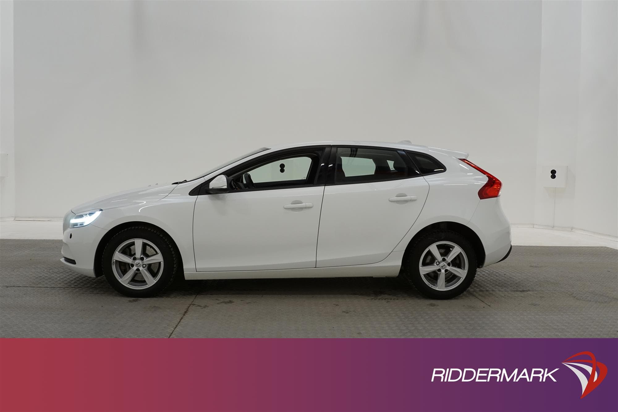 Volvo V40 D2 120hk