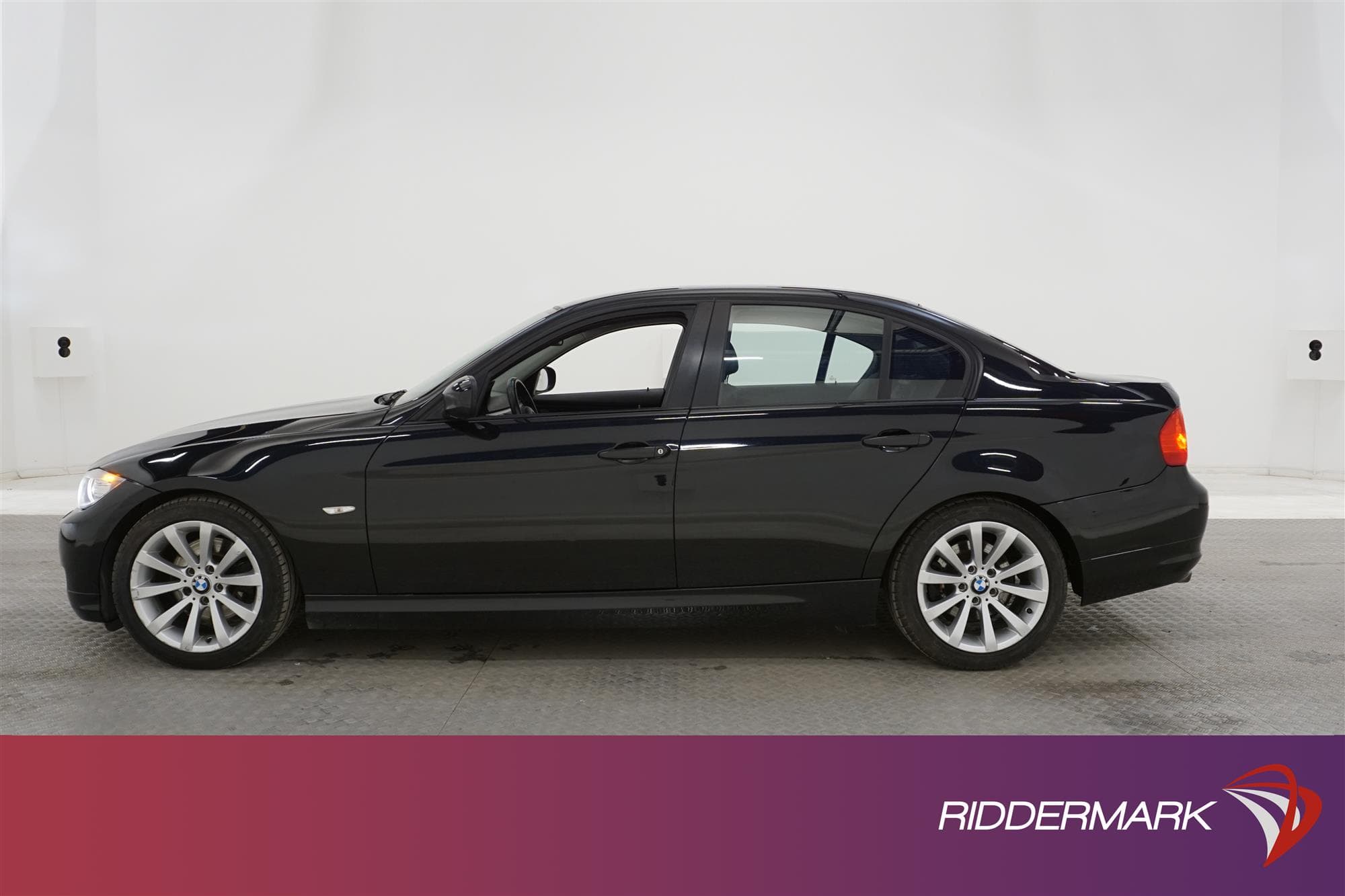 BMW 320d Sedan