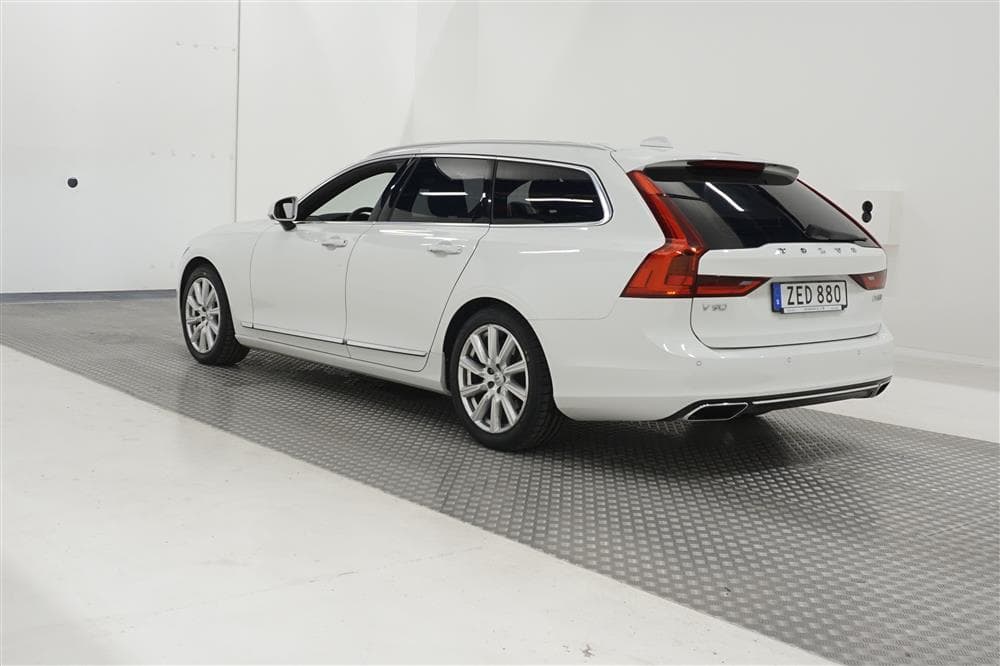 Volvo V90 D4 190hk AWD Inscription Pano Skinn HEMLEVERANS!exteriör