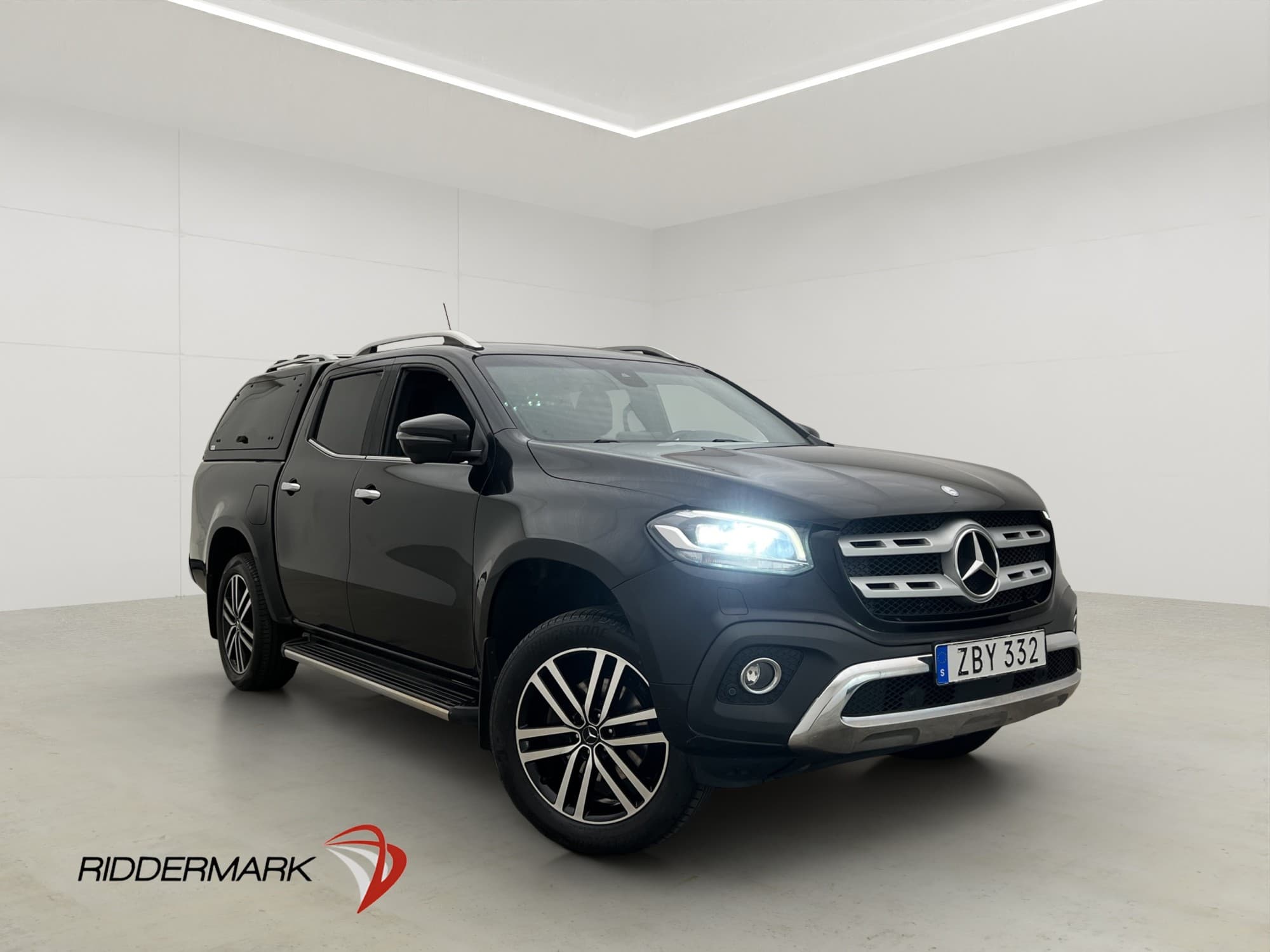 Mercedes-Benz X 250