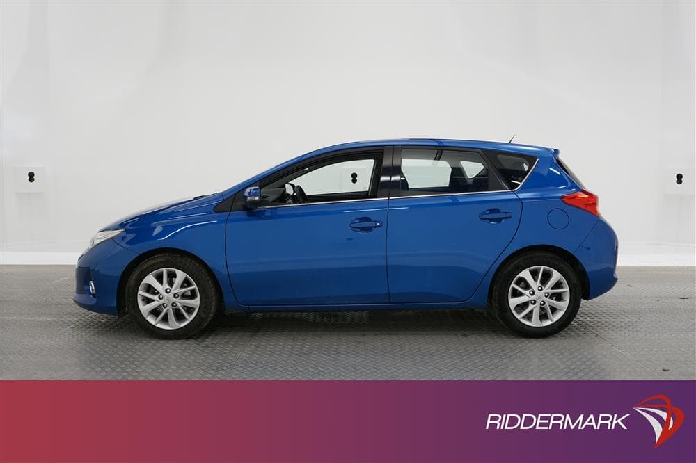 Toyota Auris 1.4 D-4D 90hk B-Kam