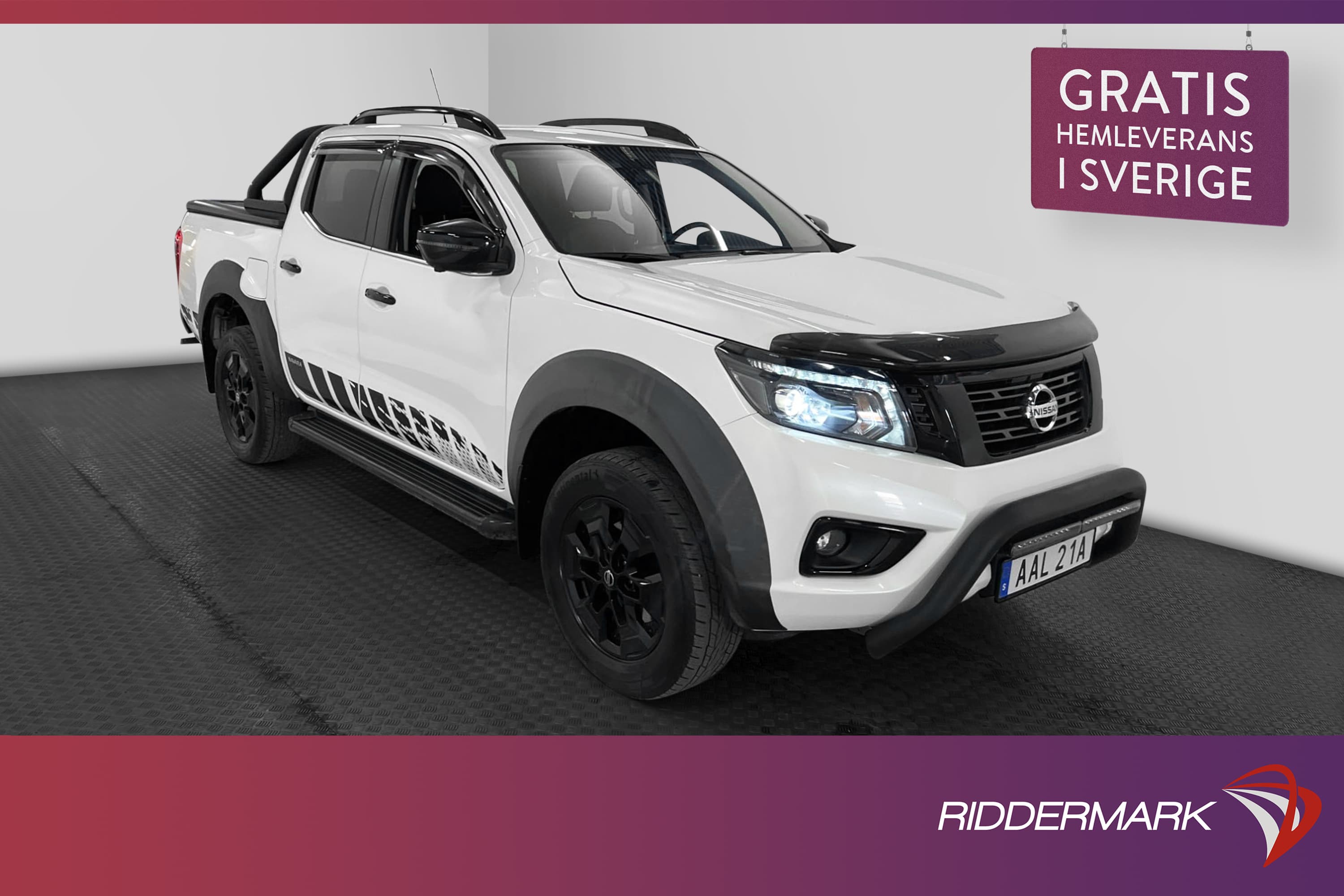 Nissan Navara N-Guard 2.3 dCi 4WD D-Värm Taklucka Drag Moms 