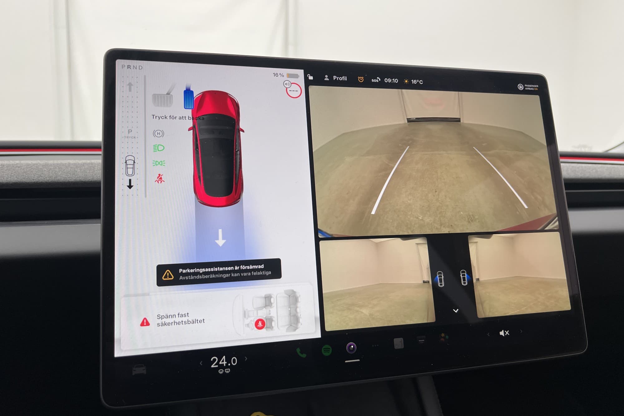 Tesla Model 3 Long Range AWD Svensksåld Autopilot MOMS