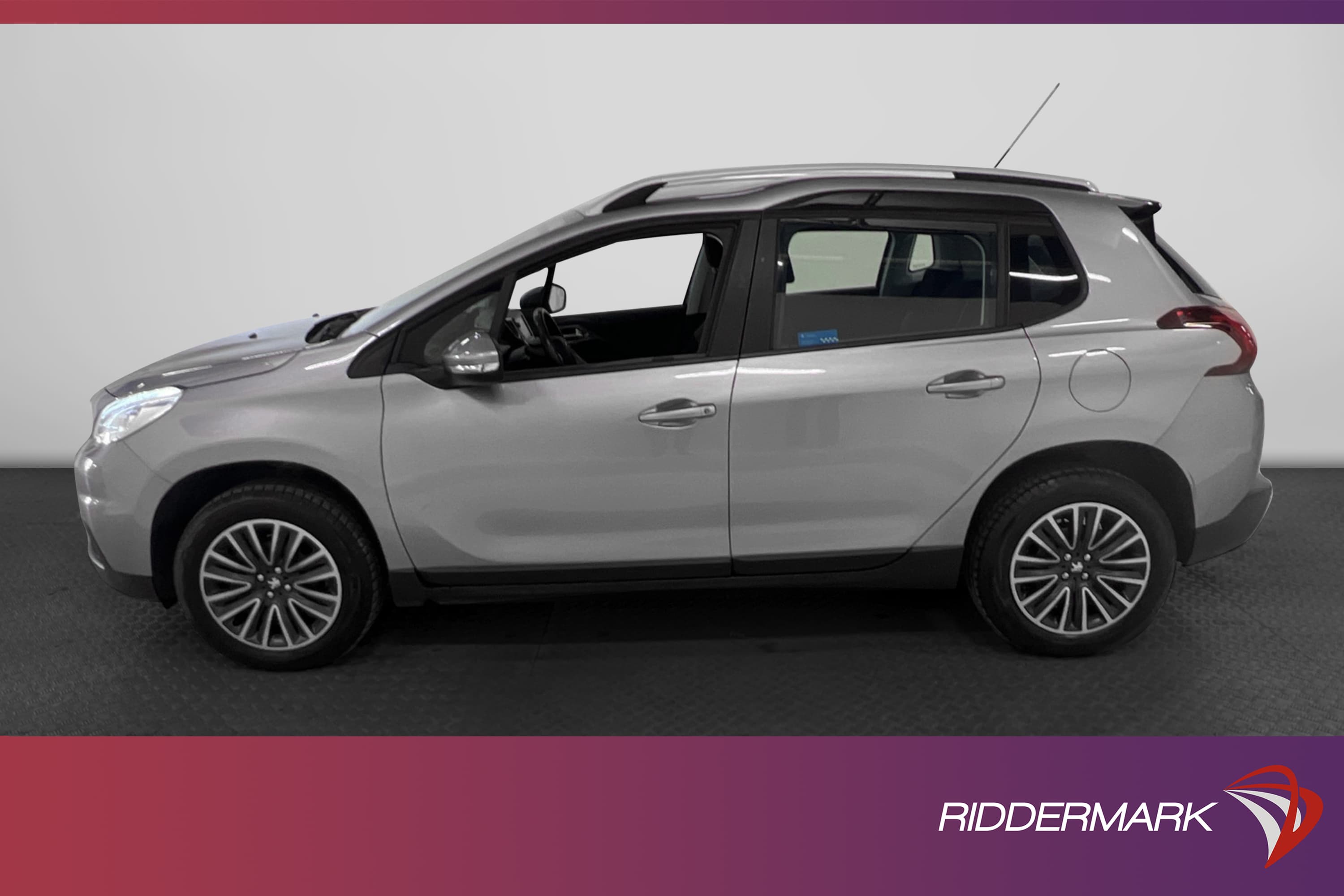 Peugeot 2008 1.2 VTi 82hk