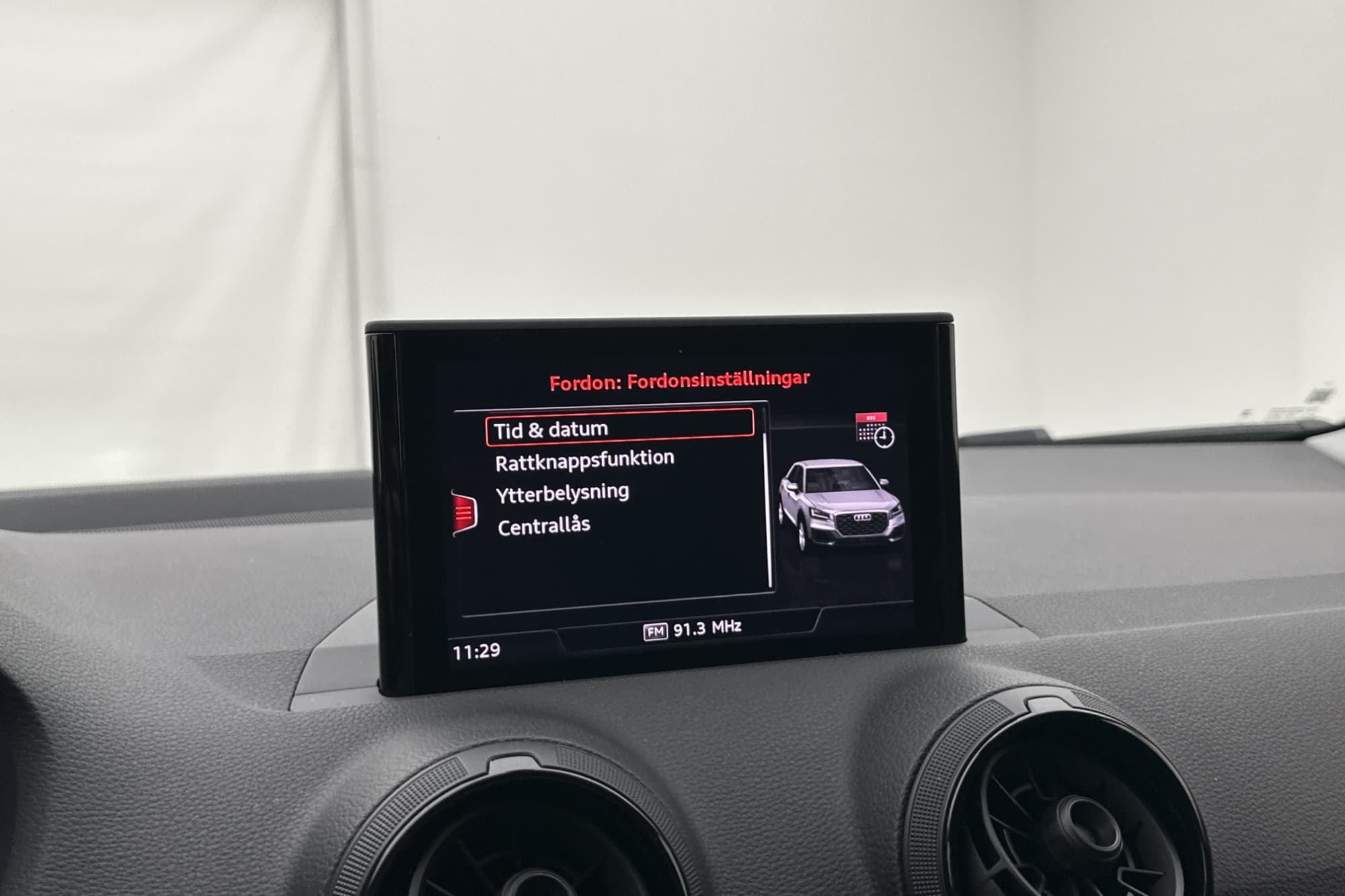 Audi Q2 1.4 TFSI S Tronic 150hk Proline Dragkrok Sensorer 