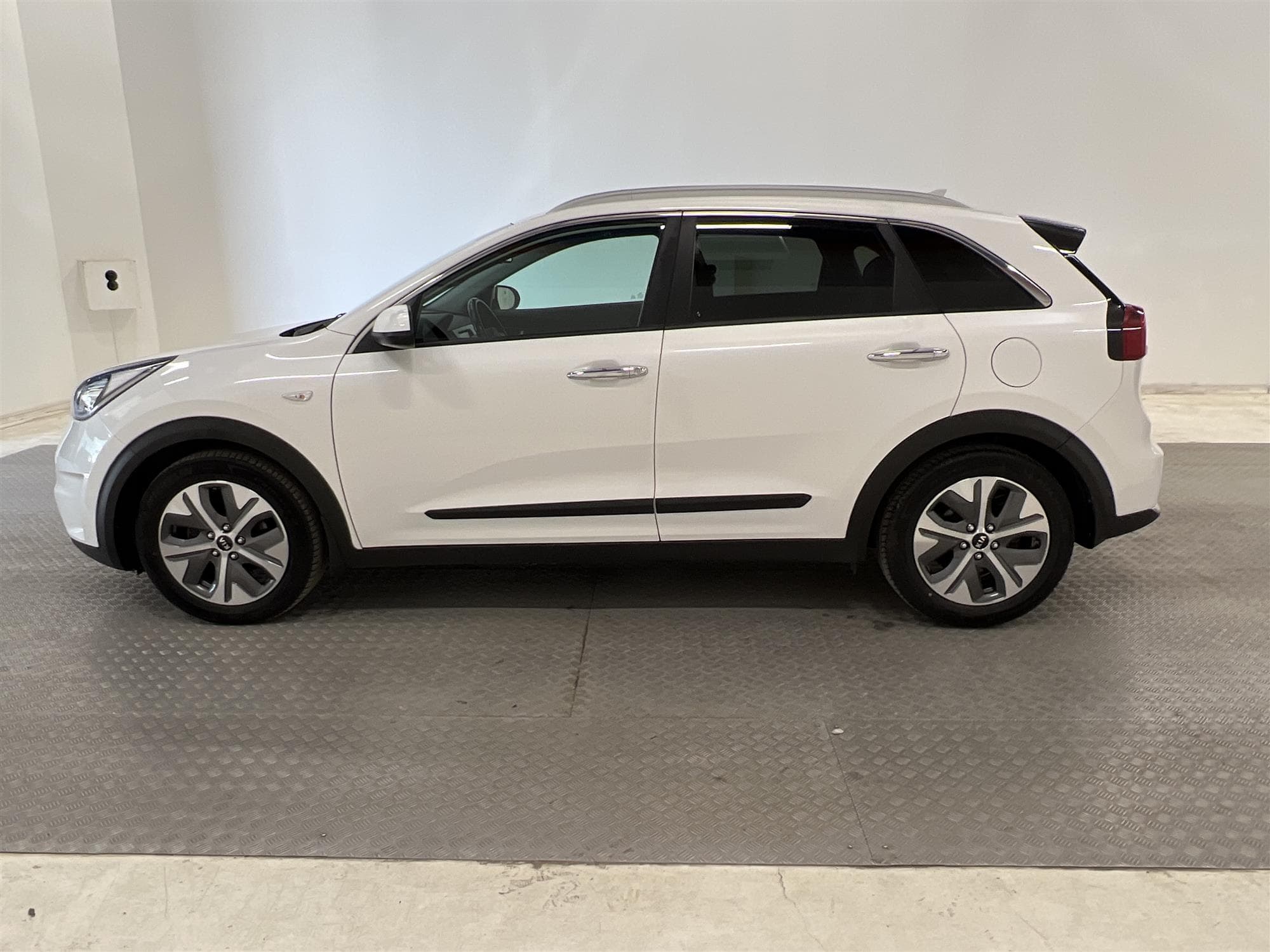 Kia Niro Hybrid 141hk