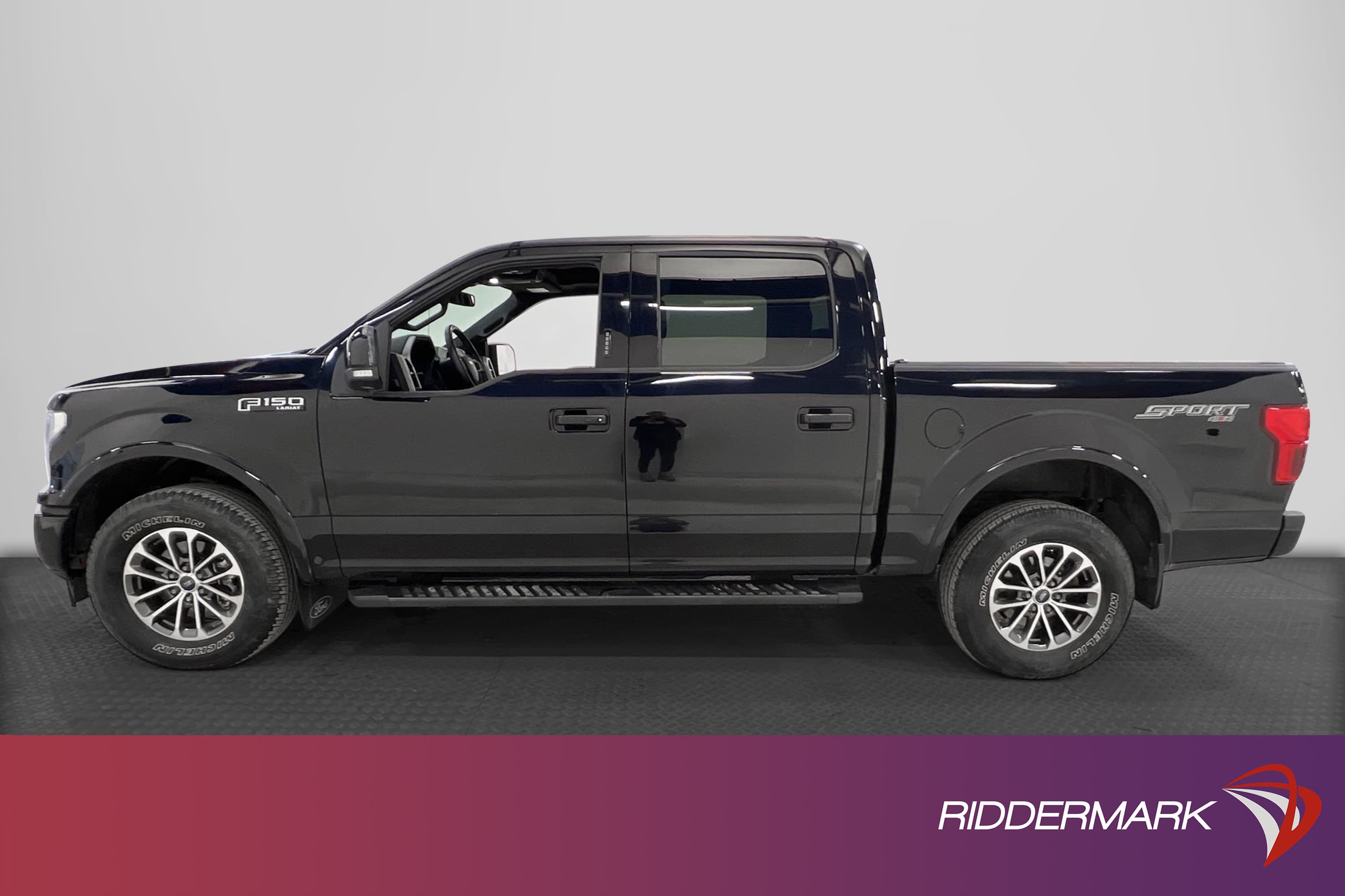Ford F-150 SuperCrew 5.0 V8 401hk Aut Pano Kamera Drag Moms