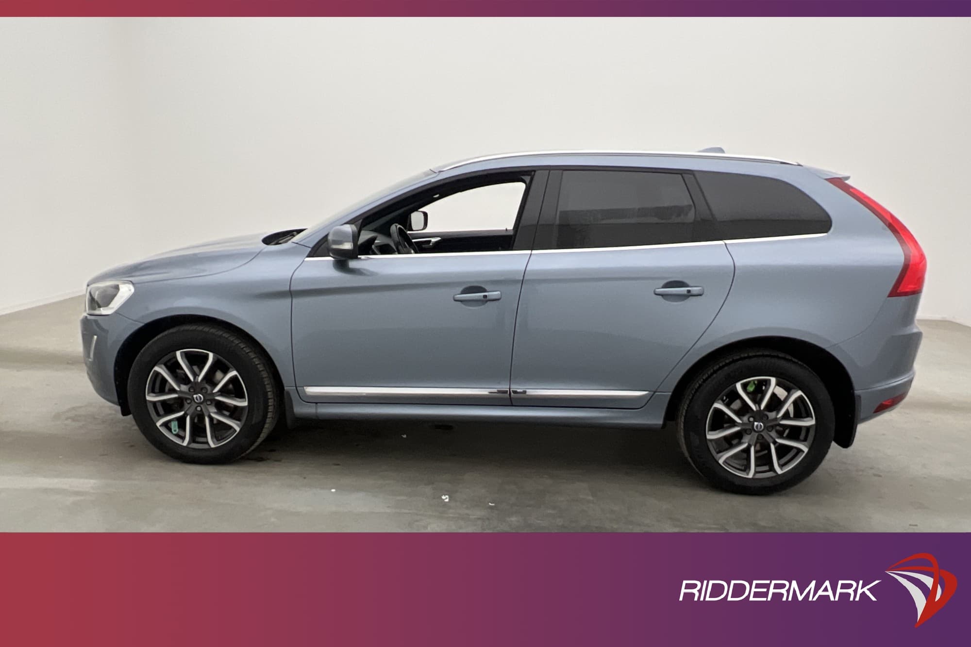 Volvo XC60 D4 AWD Classic Summum VOC Pano Värm Kamera Drag